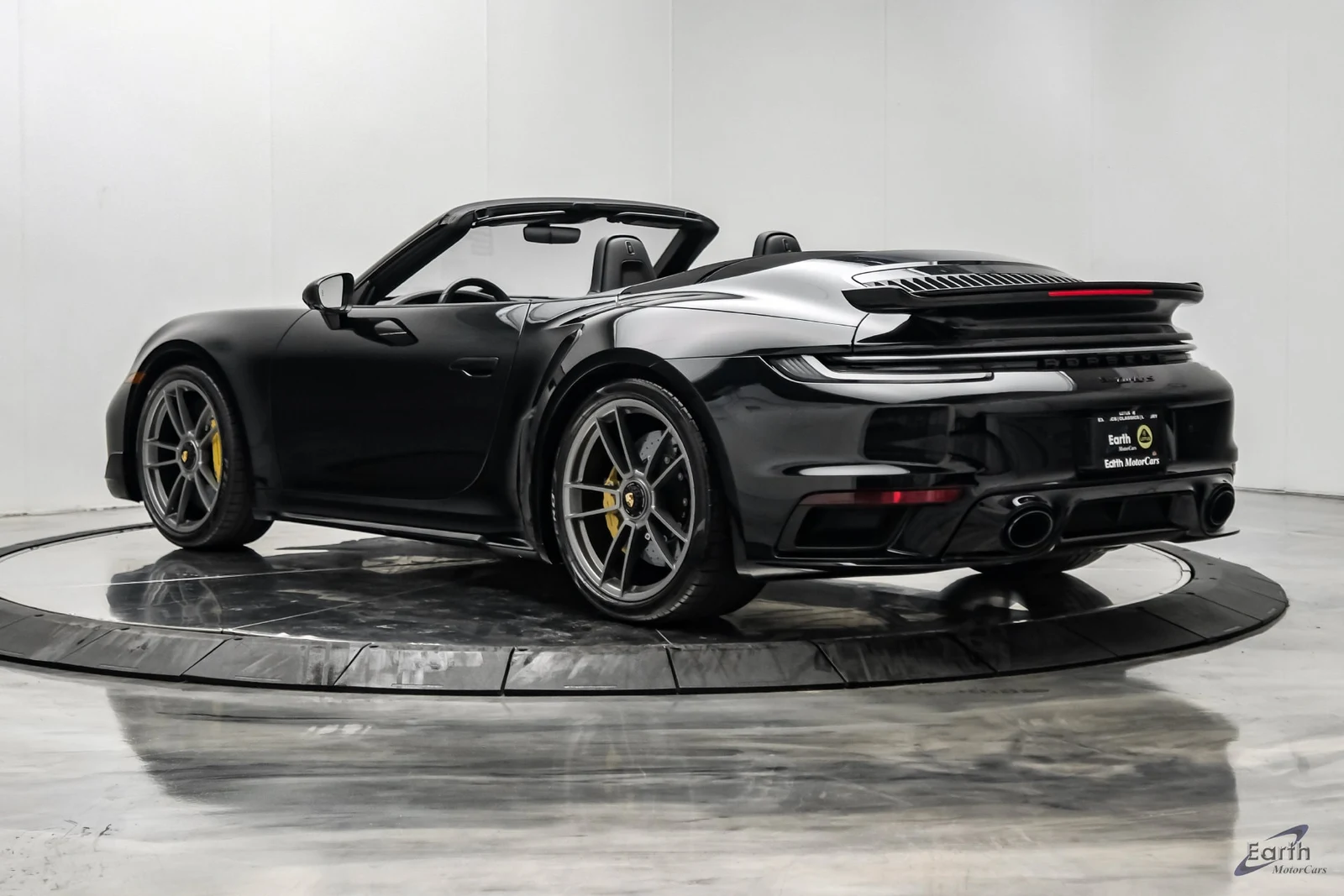 2025 Porsche 911 Turbo S Cabriolet (992.1), 10/28