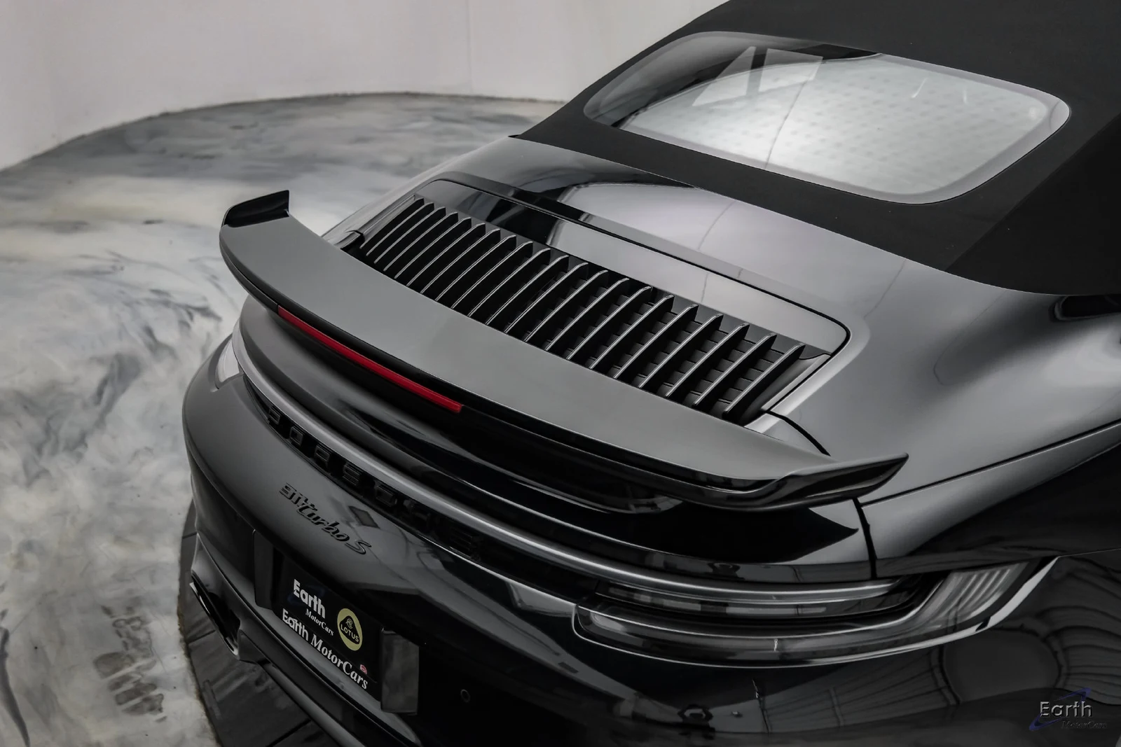 2025 Porsche 911 Turbo S Cabriolet (992.1), 16/28