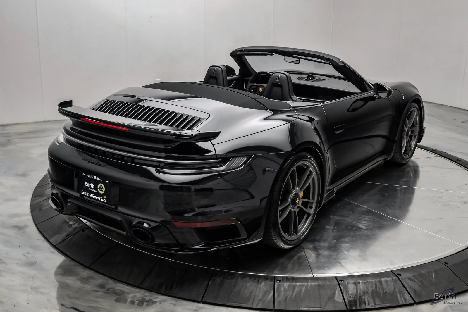 2025 Porsche 911 Turbo S Cabriolet (992.1), 21/28