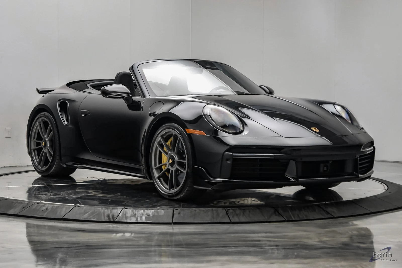 2025 Porsche 911 Turbo S Cabriolet (992.1), 28/28