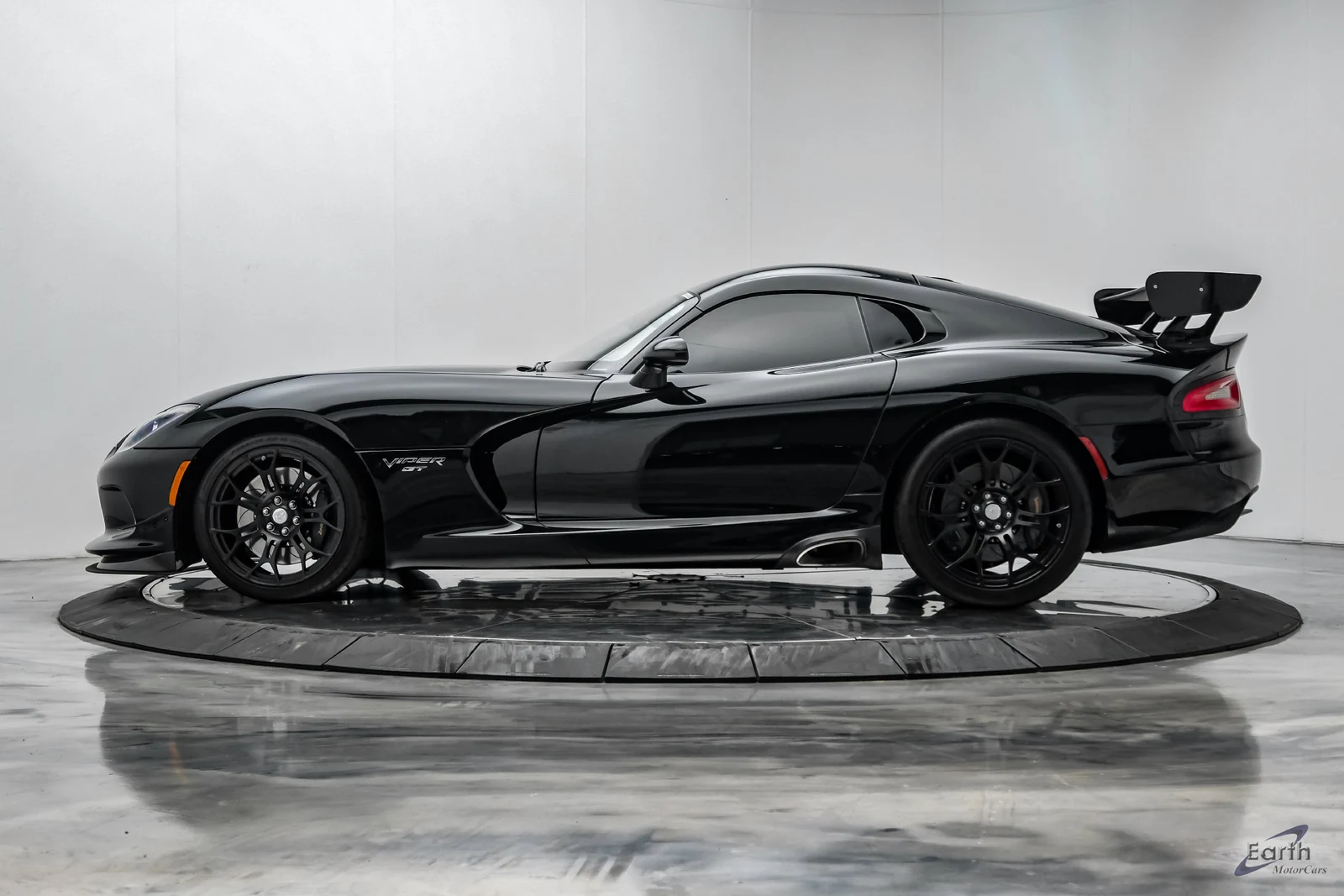 2017 Dodge Viper GTC (VX I), 4/27