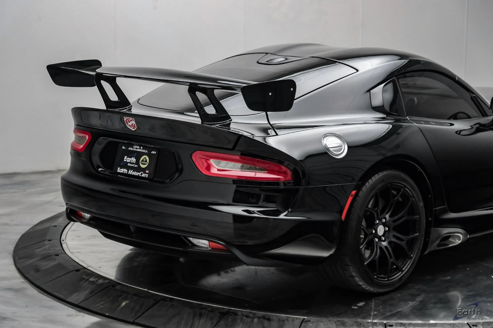 2017 Dodge Viper GTC (VX I), 19/27