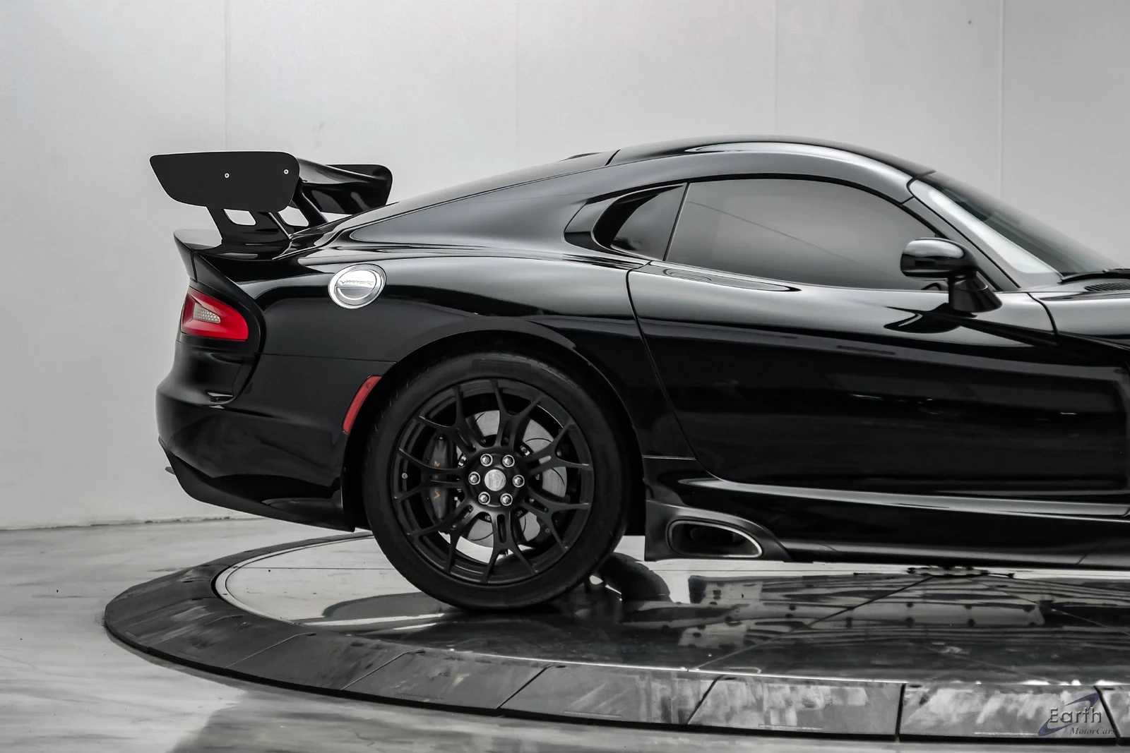 2017 Dodge Viper GTC (VX I), 23/27