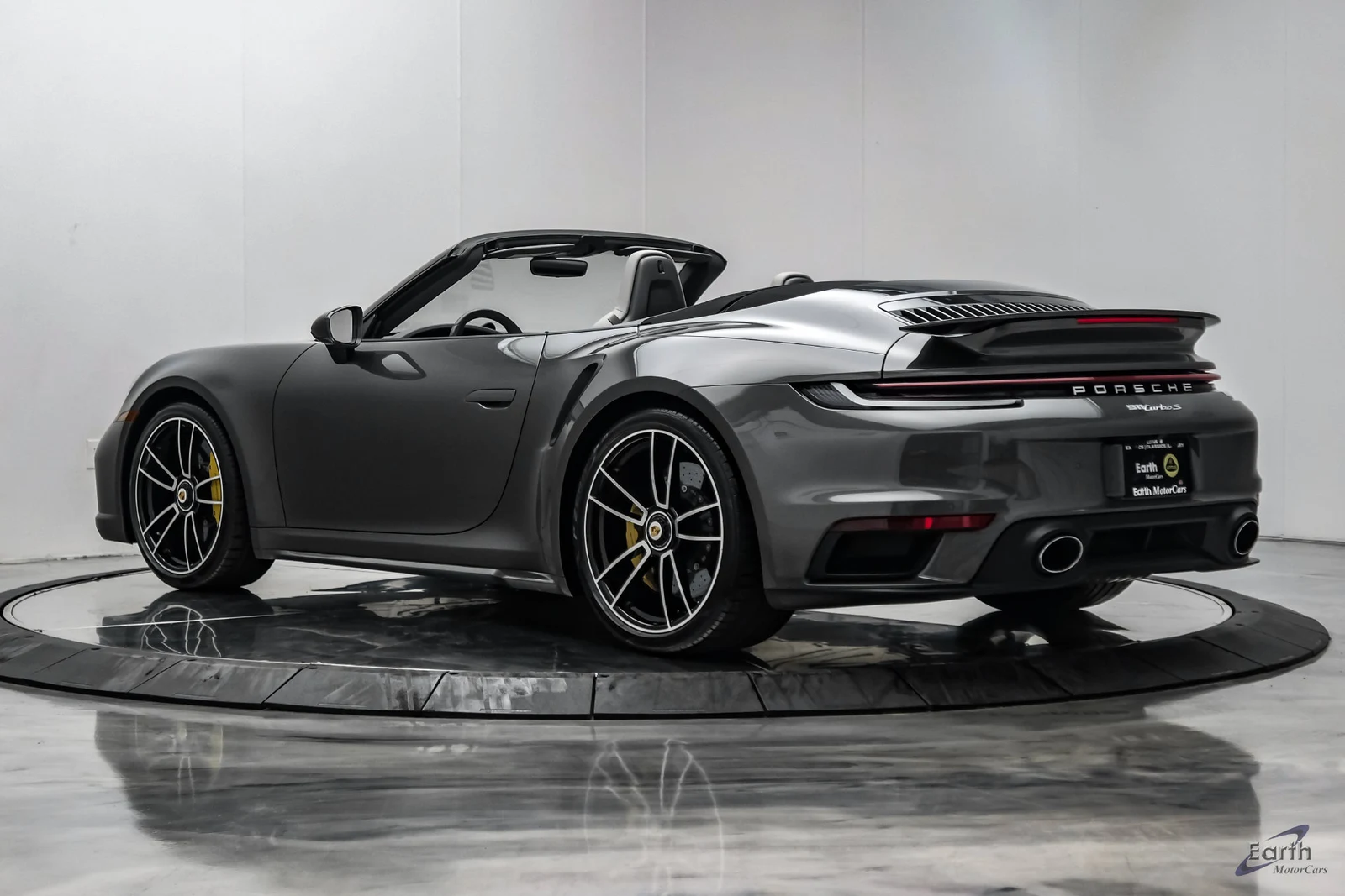 2024 Porsche 911 Turbo S Cabriolet (992.1), 9/27