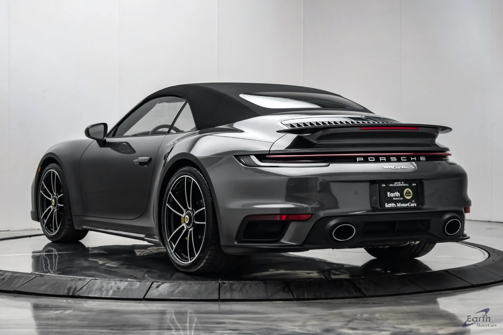 2024 Porsche 911 Turbo S Cabriolet (992.1), 10/27