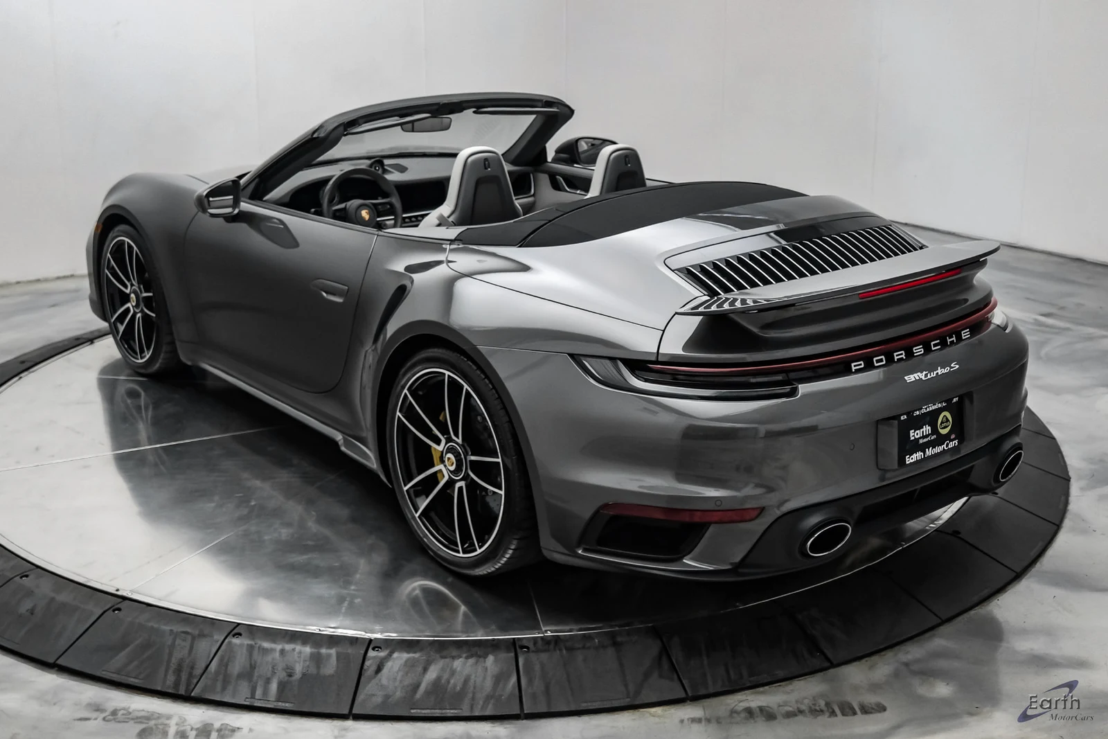 2024 Porsche 911 Turbo S Cabriolet (992.1), 11/27