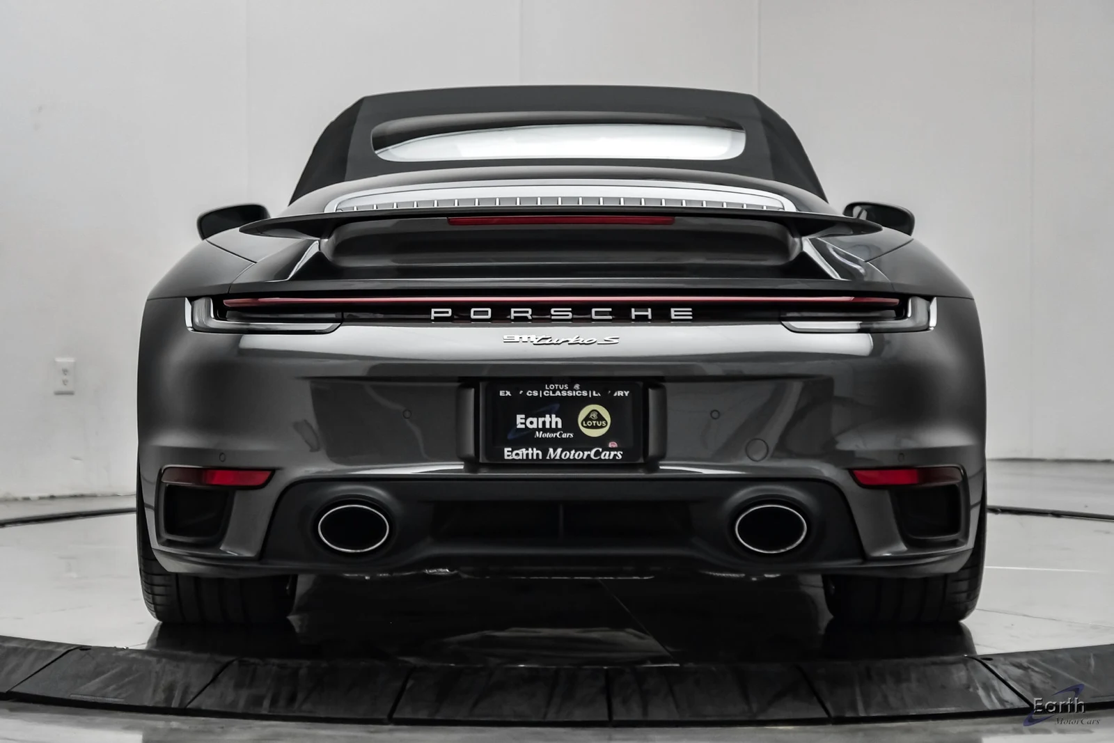 2024 Porsche 911 Turbo S Cabriolet (992.1), 12/27
