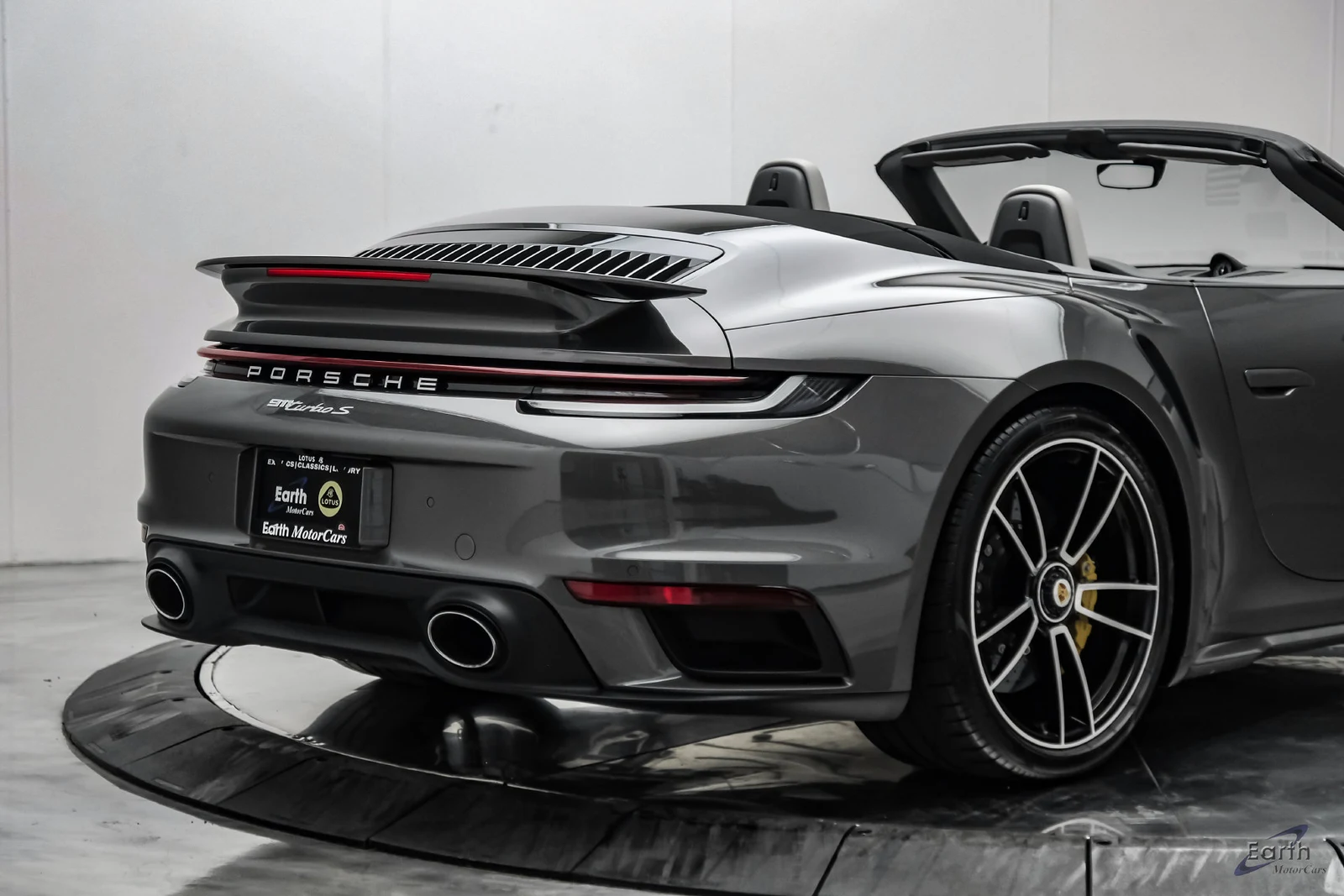 2024 Porsche 911 Turbo S Cabriolet (992.1), 21/27
