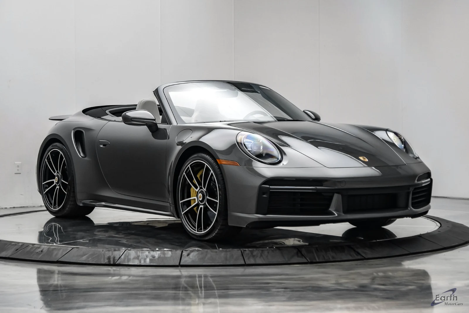 2024 Porsche 911 Turbo S Cabriolet (992.1), 27/27