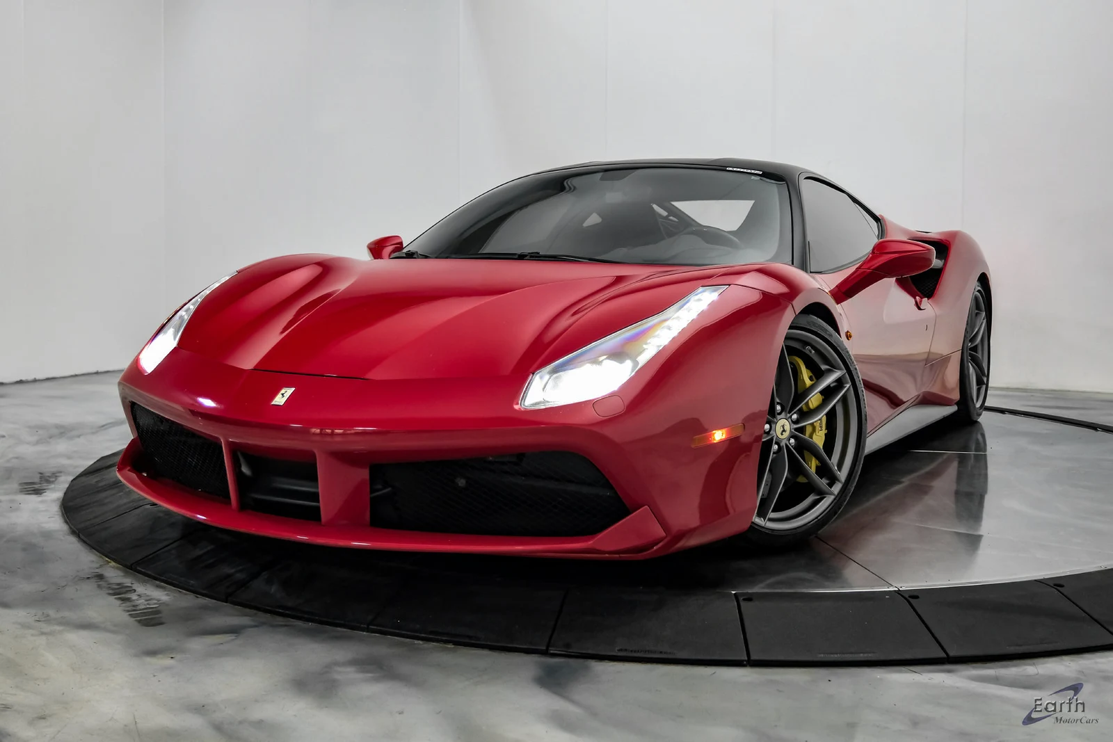 2017 Ferrari 488 GTB, 4/28