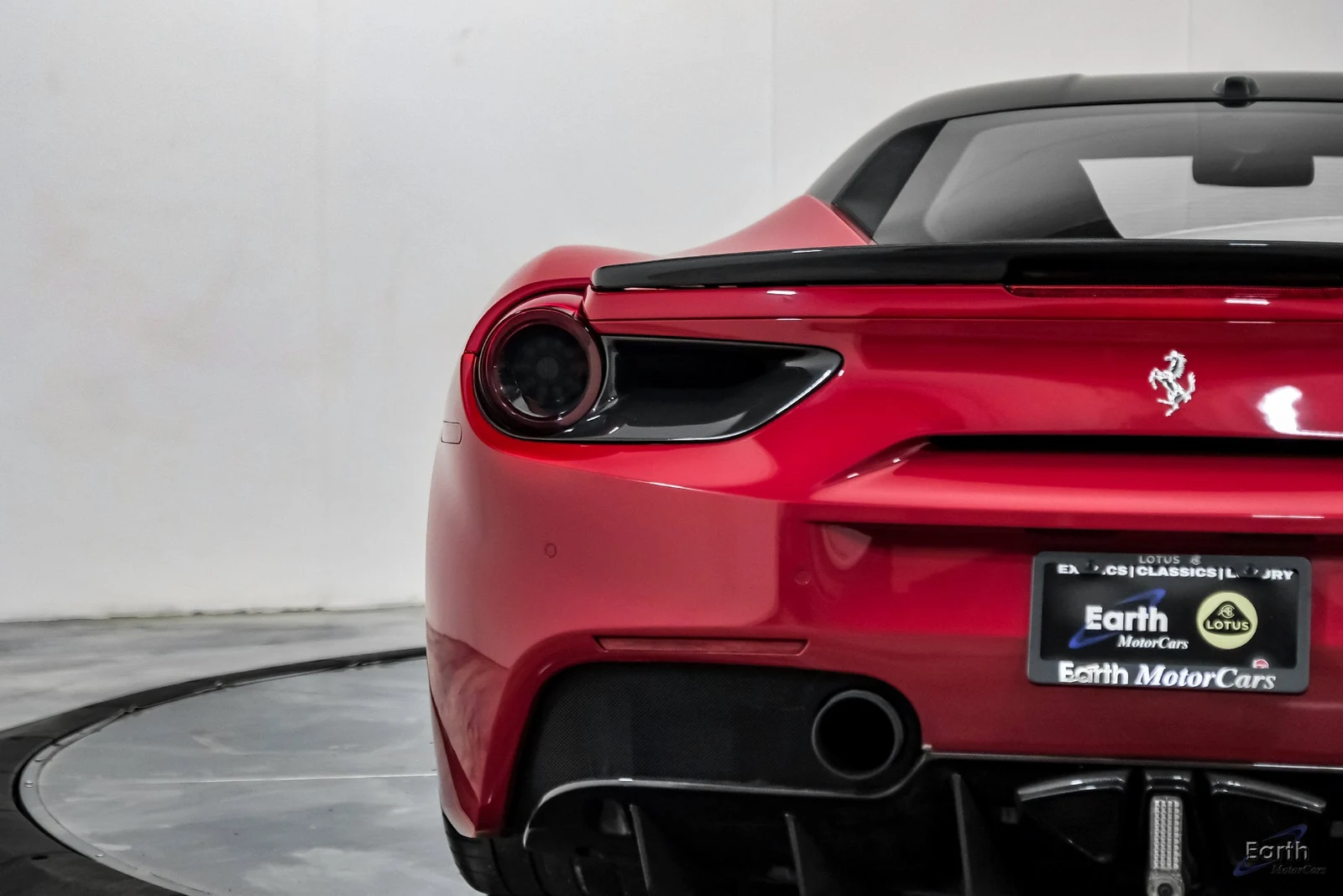 2017 Ferrari 488 GTB, 14/28
