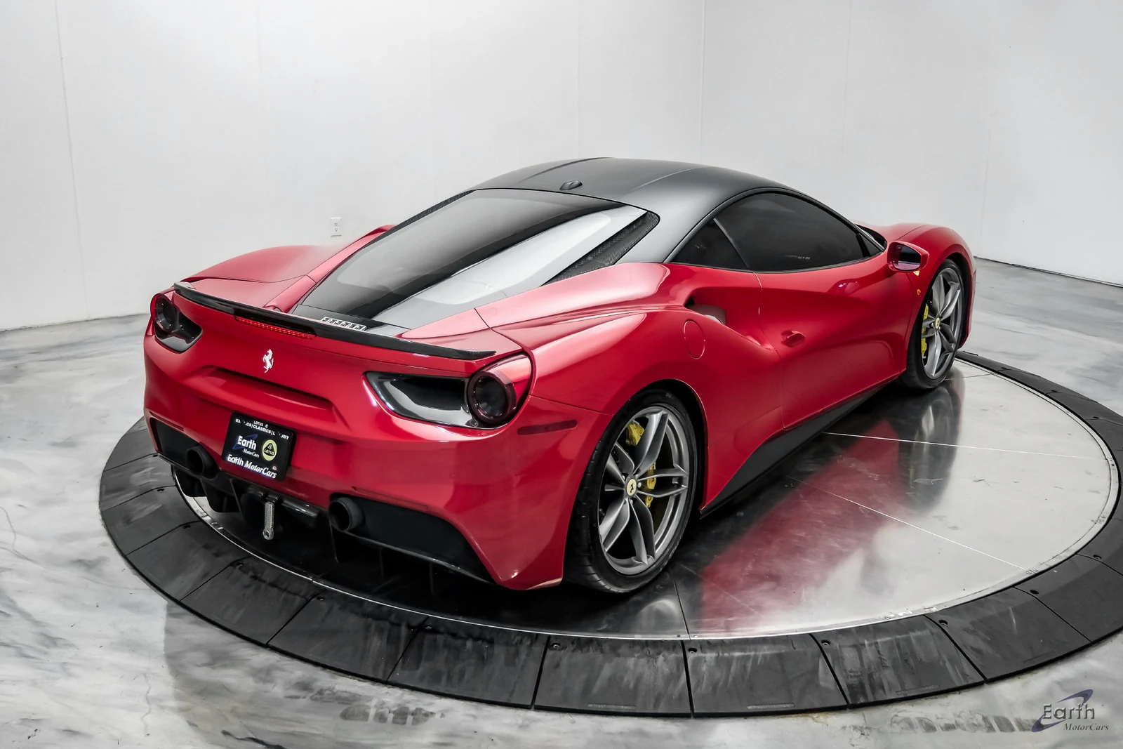 2017 Ferrari 488 GTB, 19/28