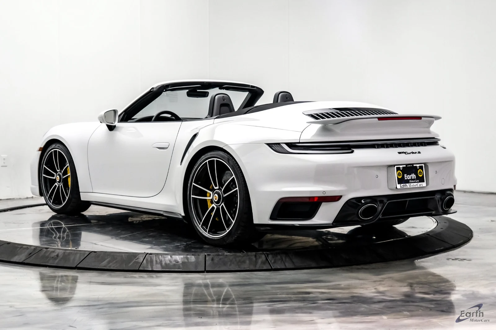 2024 Porsche 911 Turbo S Cabriolet (992.1), 9/28