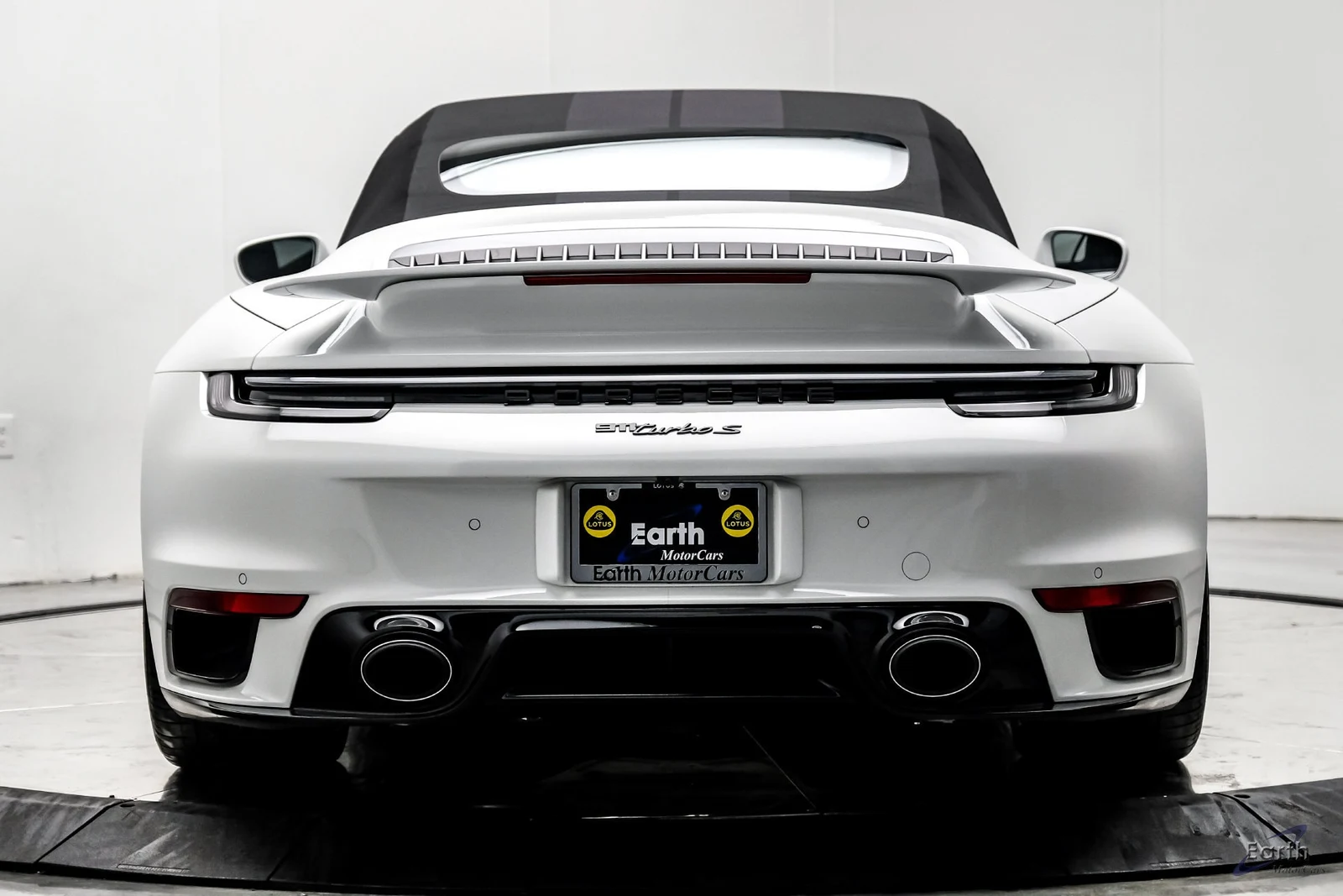 2024 Porsche 911 Turbo S Cabriolet (992.1), 13/28