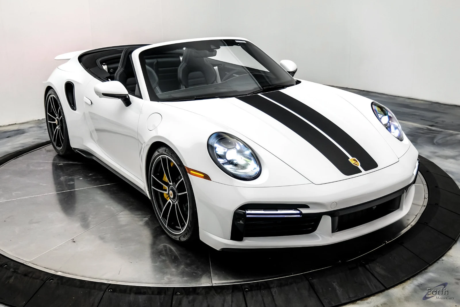 2024 Porsche 911 Turbo S Cabriolet (992.1), 28/28