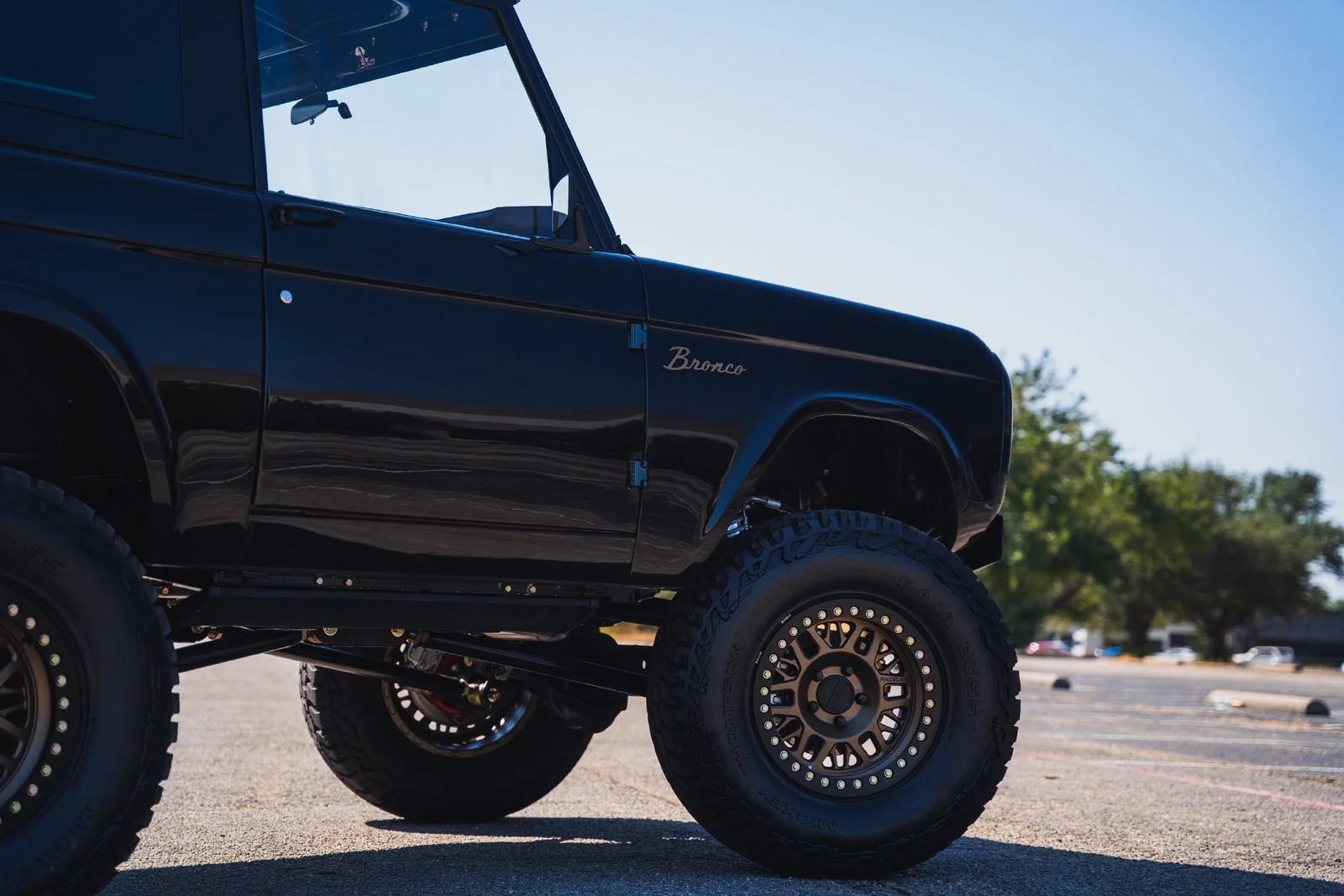 1966 Ford Bronco (1st Generation), 10/30