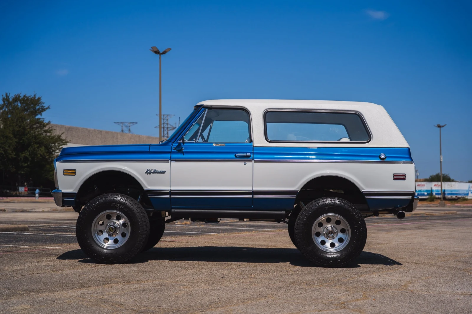 1971 Chevrolet K5 Blazer 1st Generation, 22/28