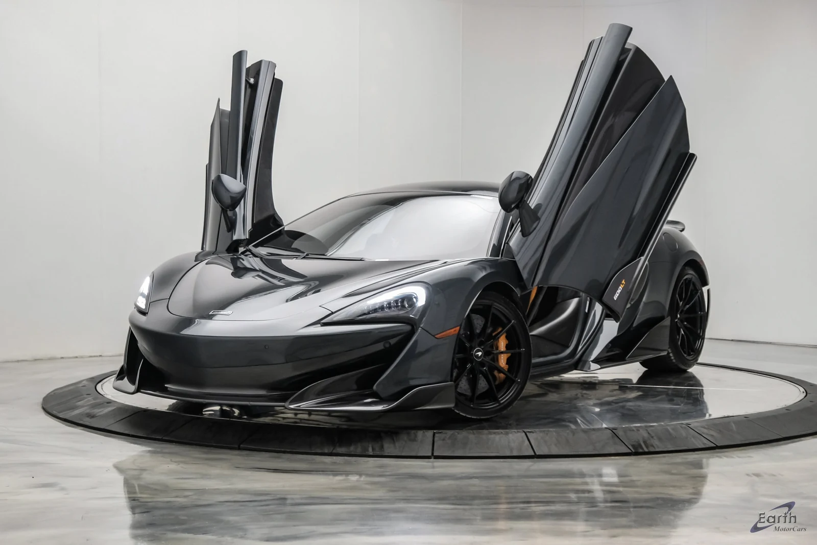 2019 McLaren 600LT Coupé, 3/28