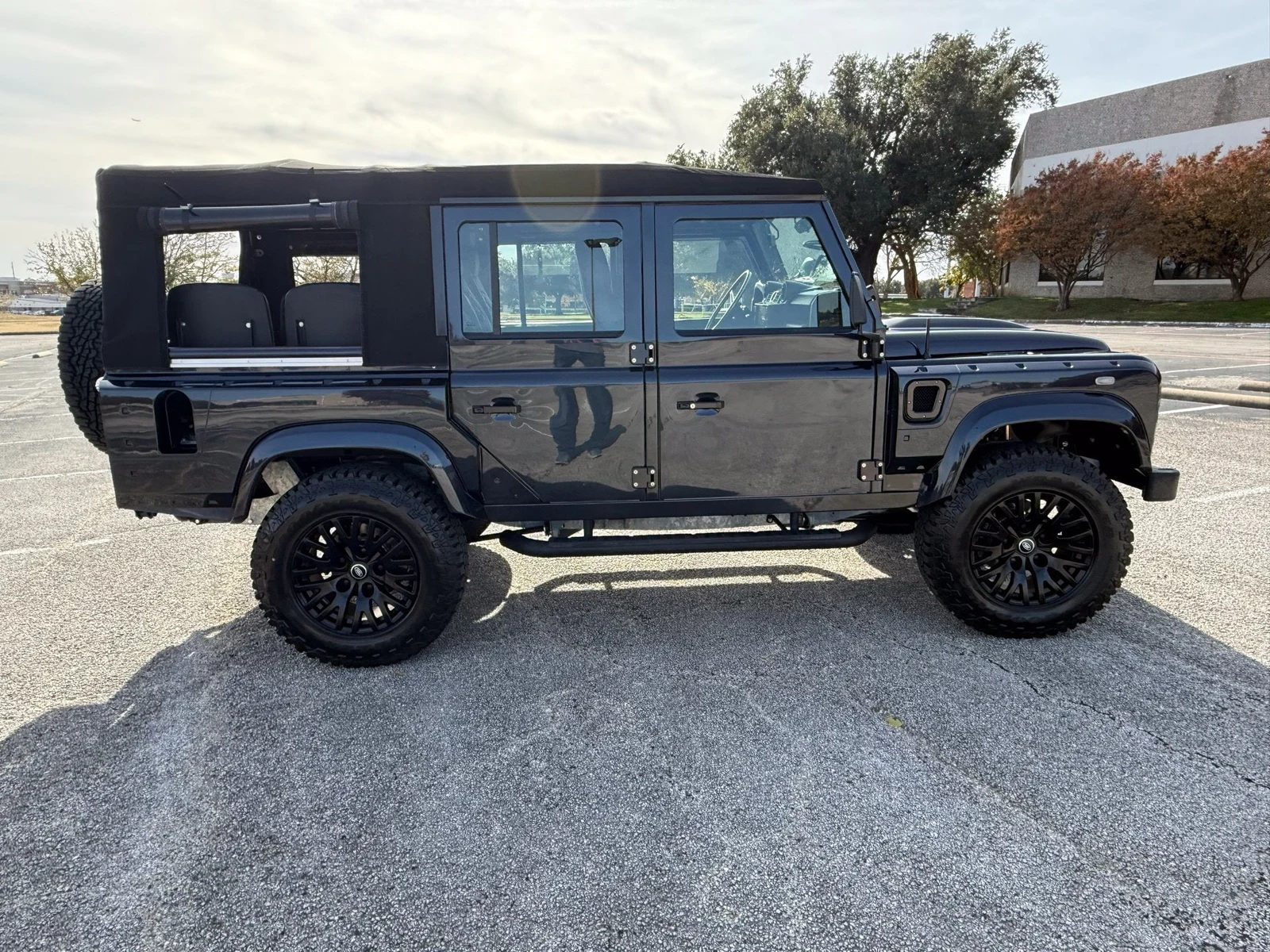 1987 Land Rover Defender 110 Classic, 5/29
