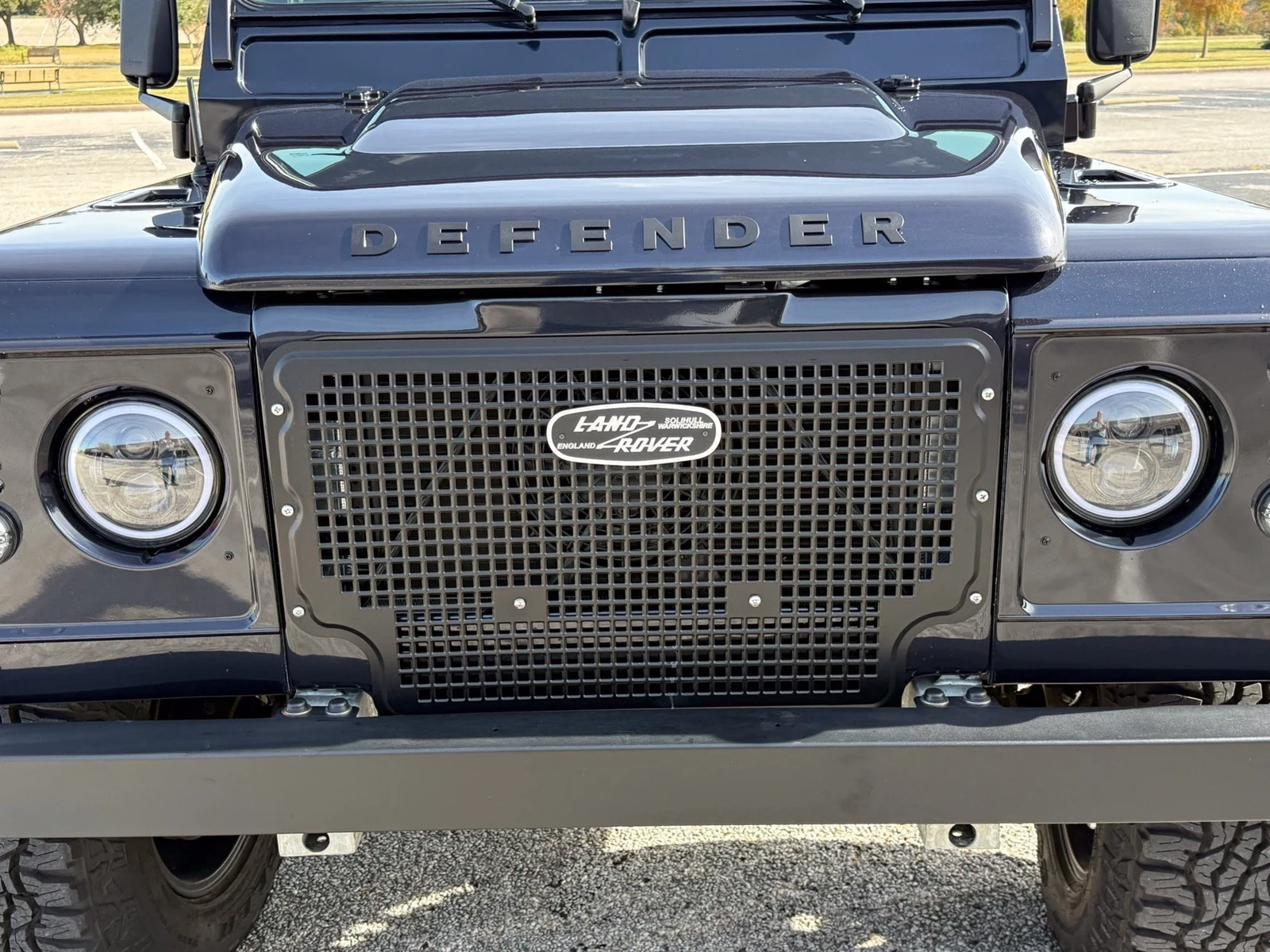 1987 Land Rover Defender 110 Classic, 8/29