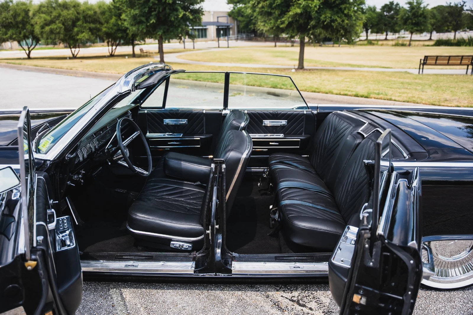 Lincoln Continental | Earth MotorCars
