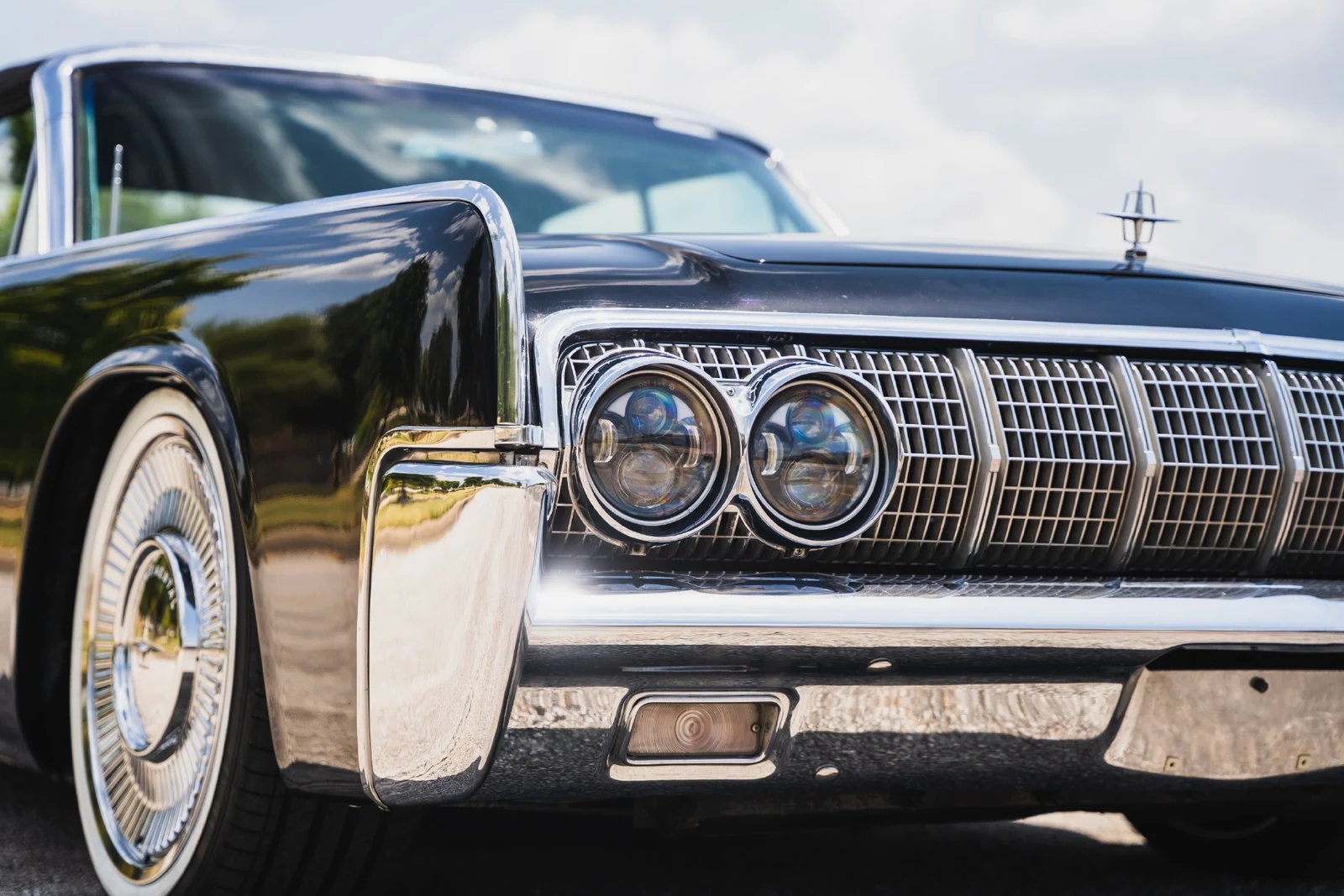 1964 Lincoln Continental, 28/29