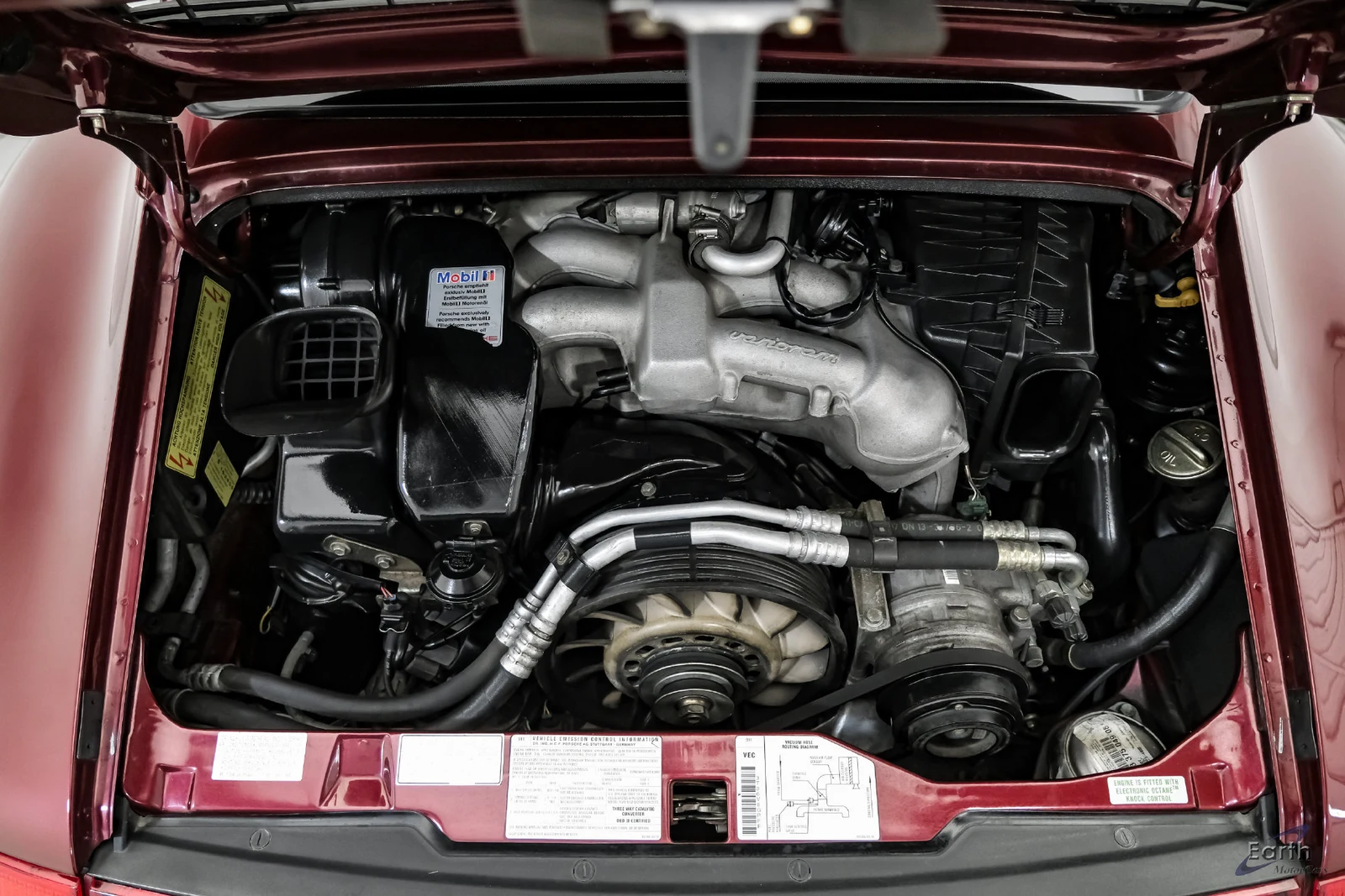 1997 Porsche 911 Carrera 4S (993), 3/27