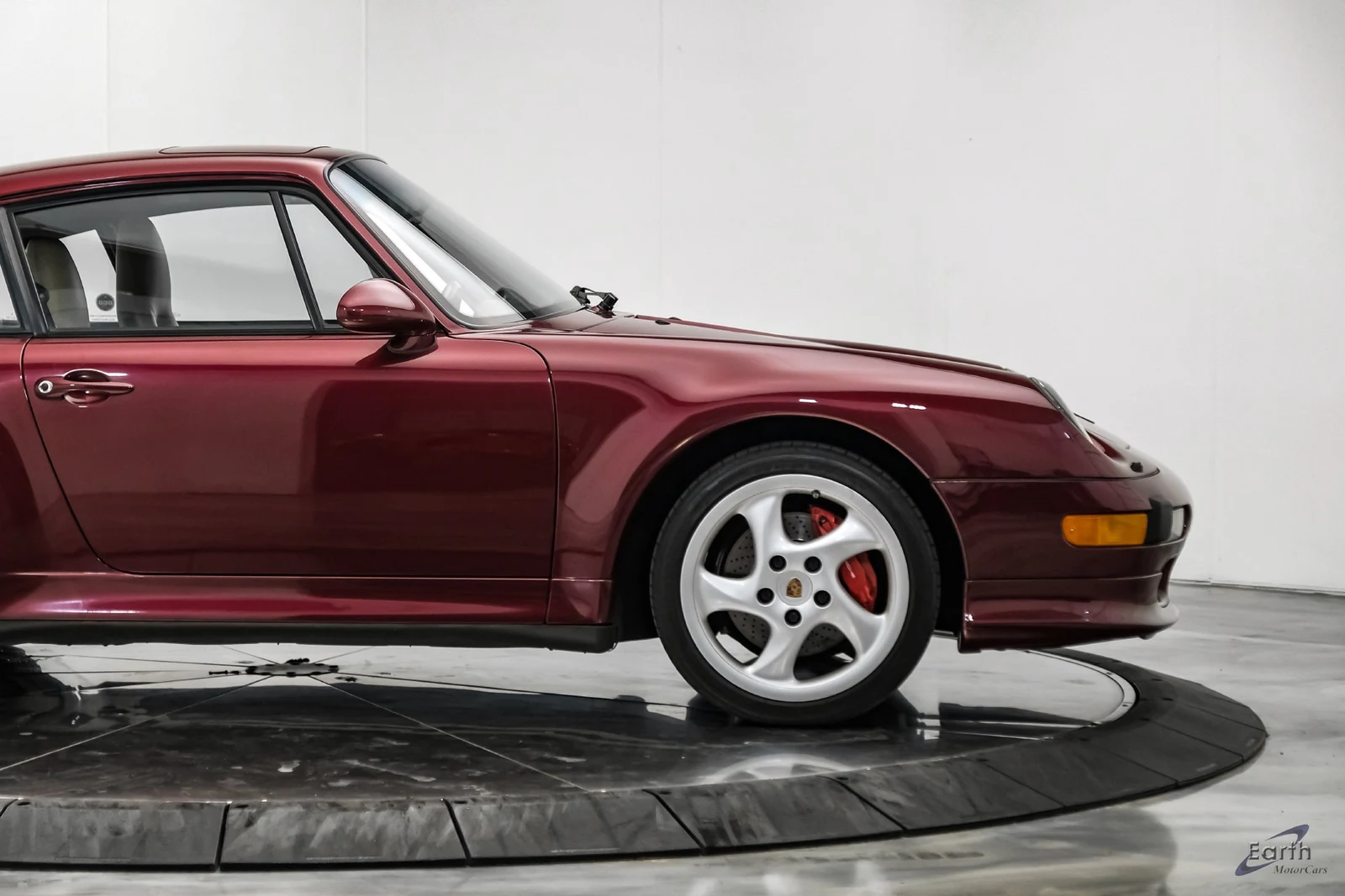 1997 Porsche 911 Carrera 4S (993), 23/27