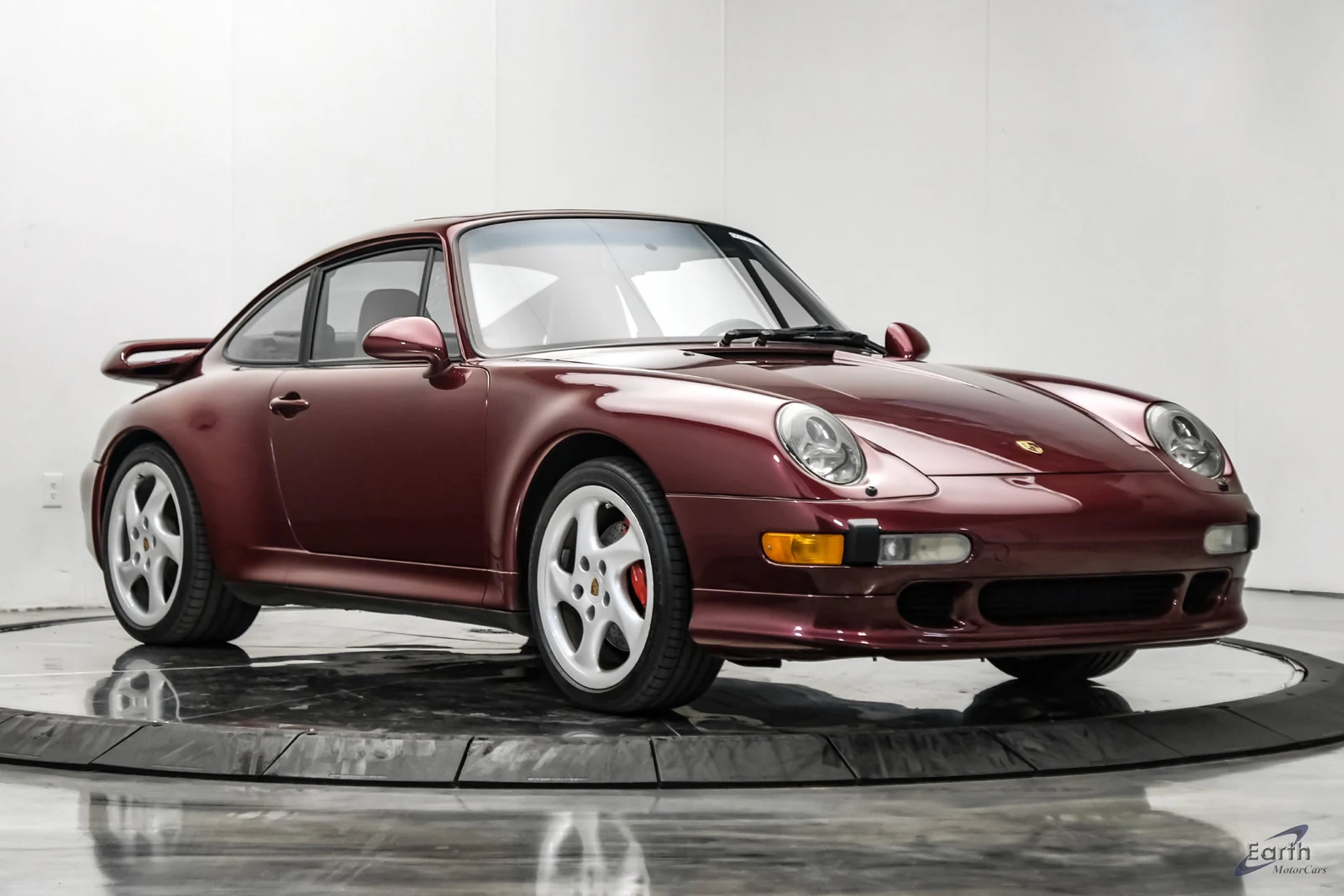 1997 Porsche 911 Carrera 4S (993), 24/27