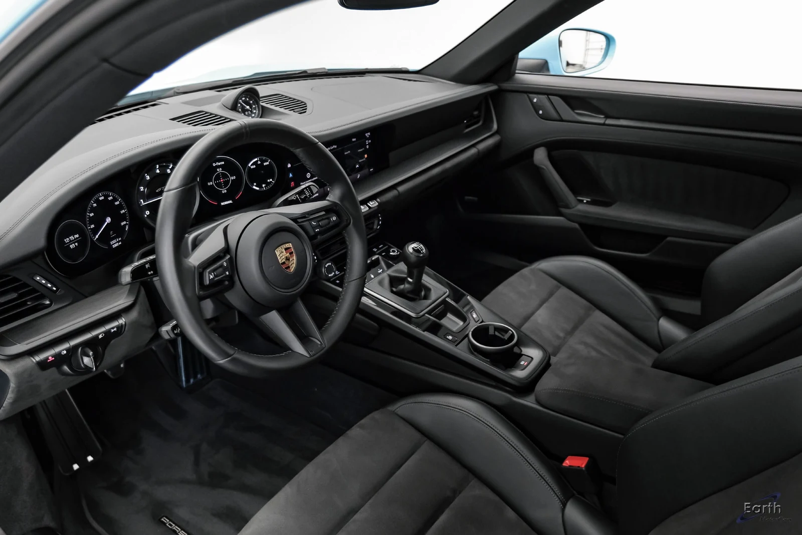 2024 Porsche 911 Carrera GTS (992.1), 2/28