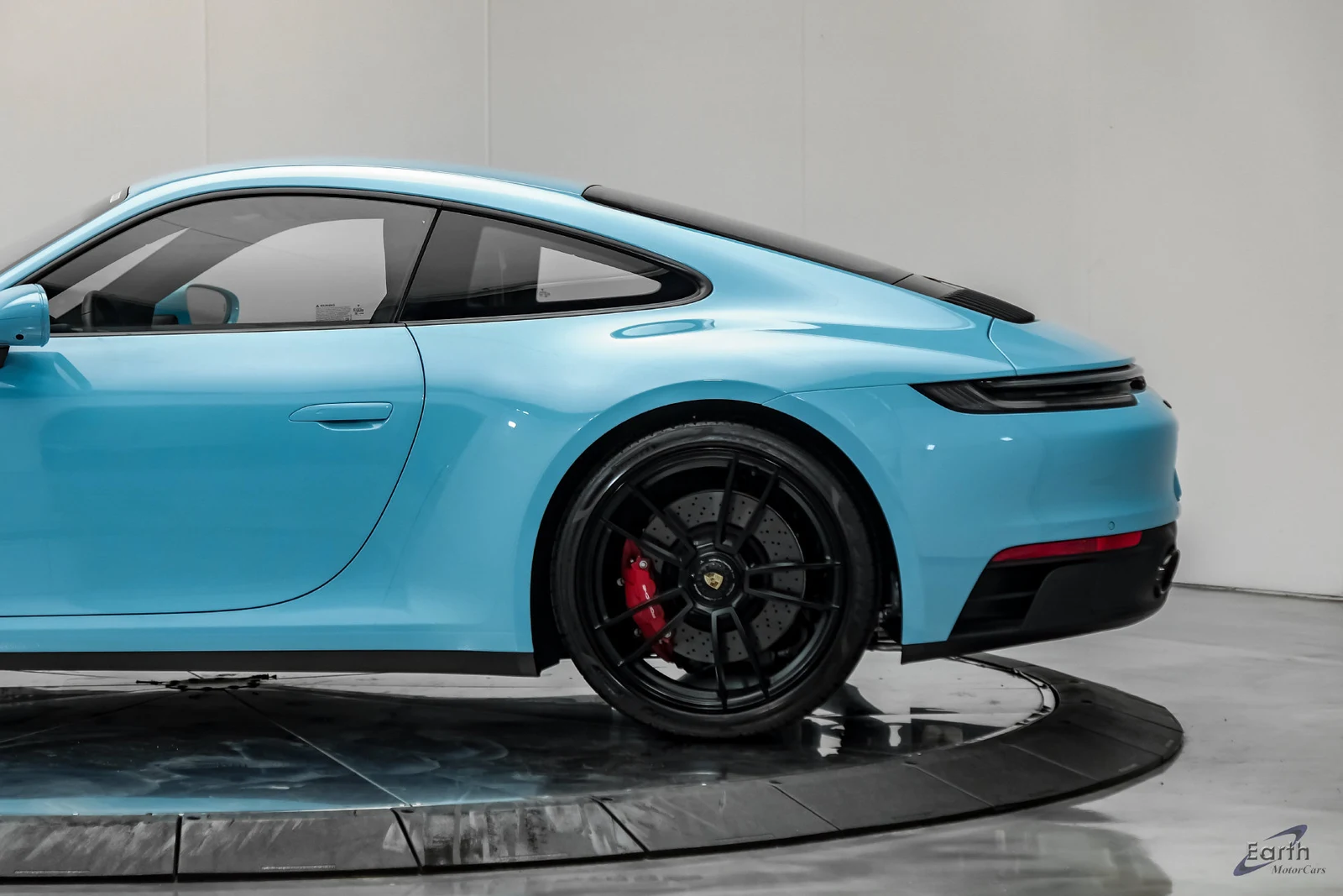 2024 Porsche 911 Carrera GTS (992.1), 6/28