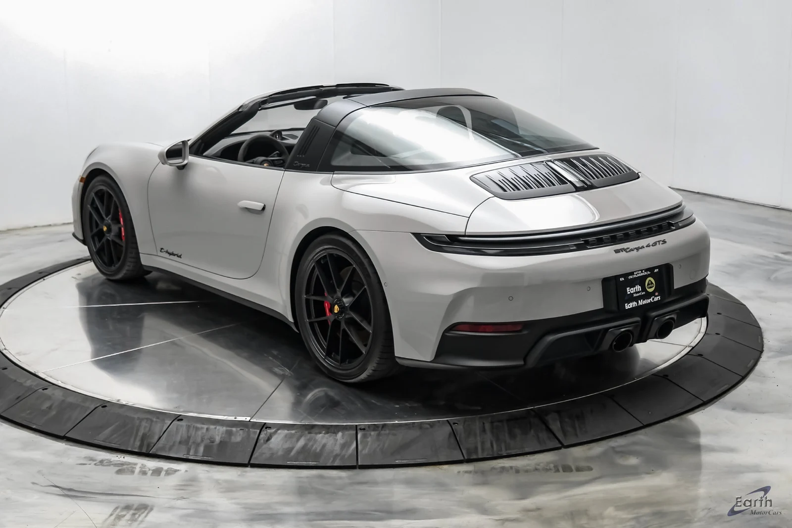 2025 Porsche 911 Targa 4 GTS (992.2), 11/27