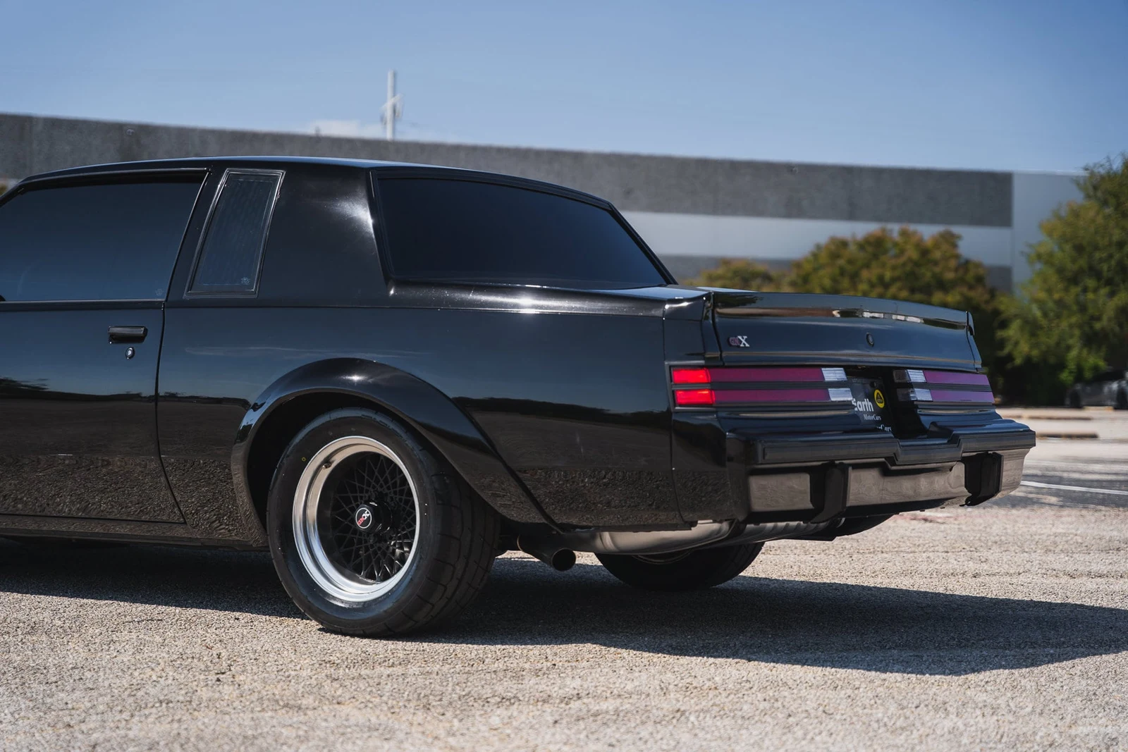 1987 Buick Regal Grand National, 26/28