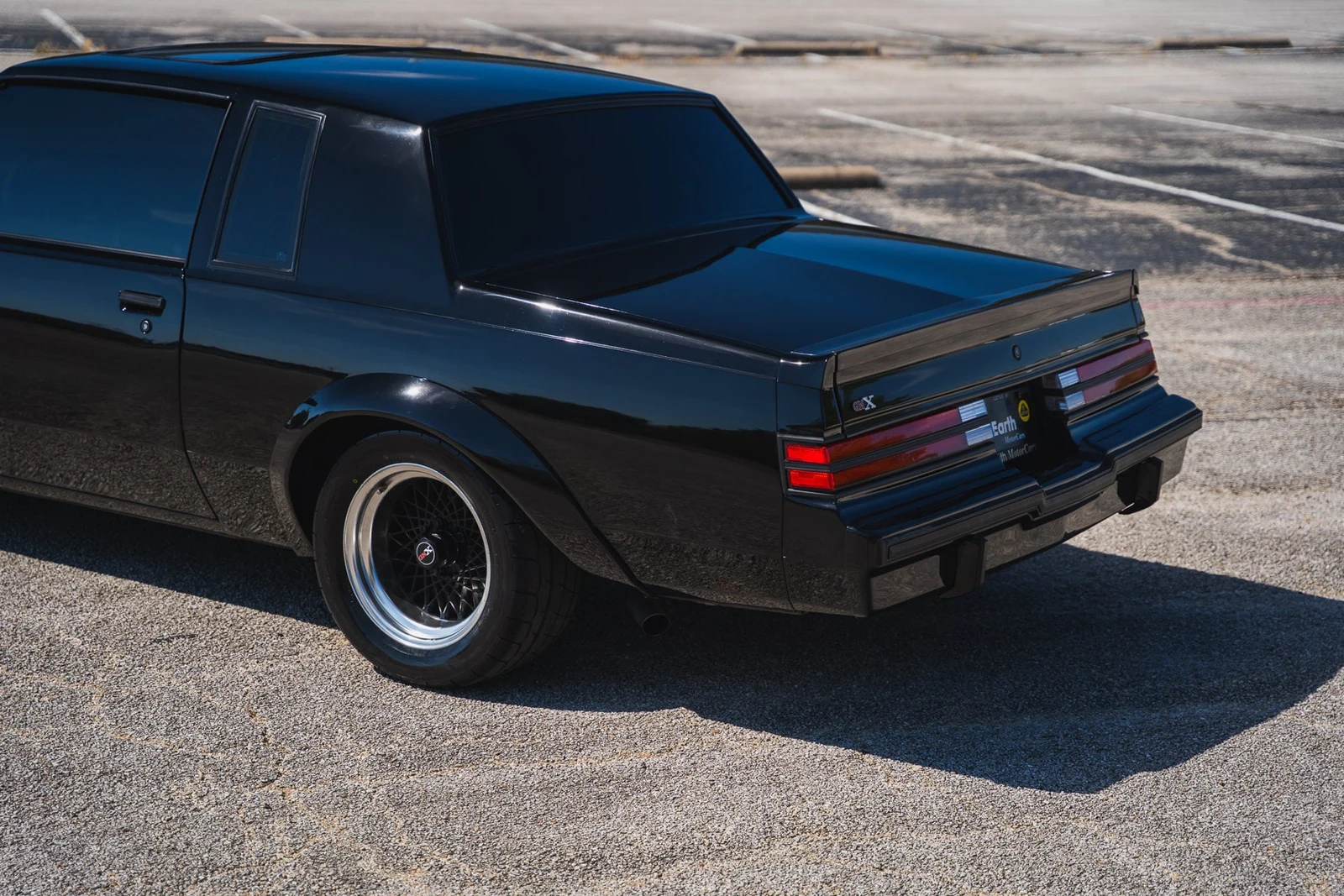 1987 Buick Regal Grand National, 27/28