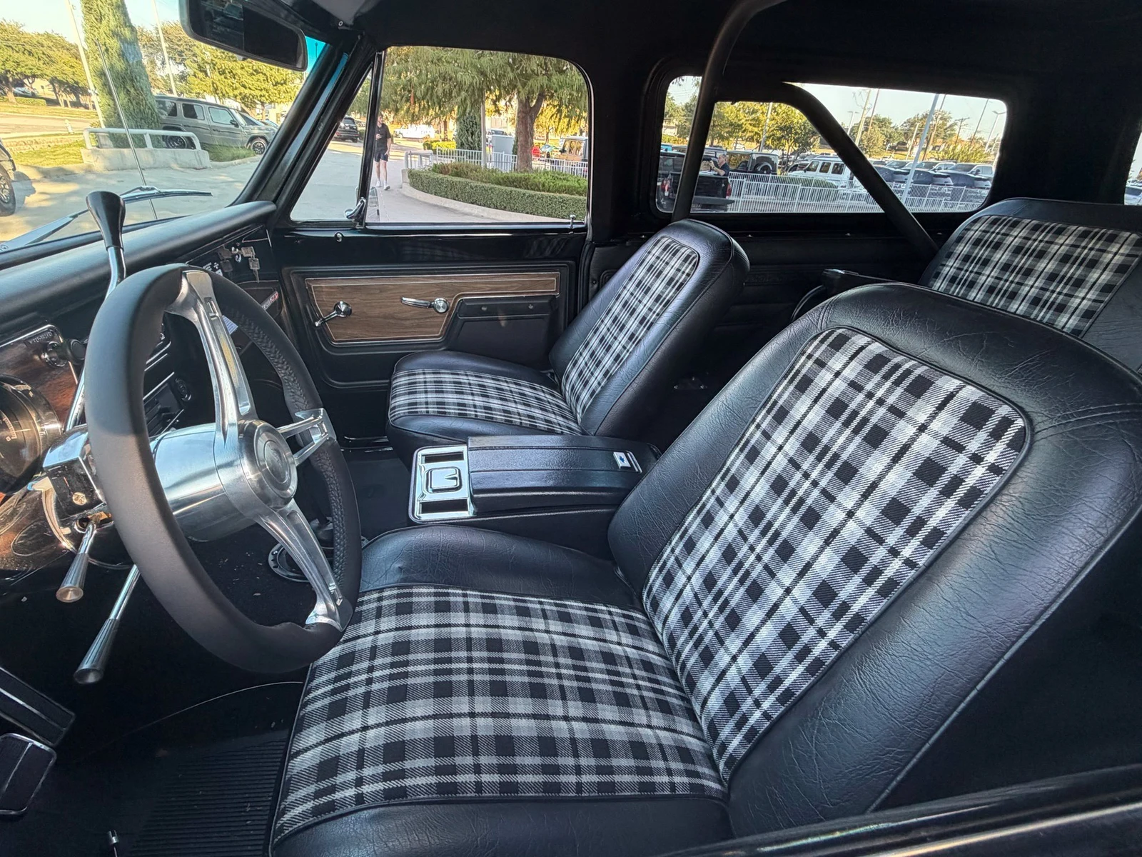1972 Chevrolet K5 Blazer 1st Generation, 7/8