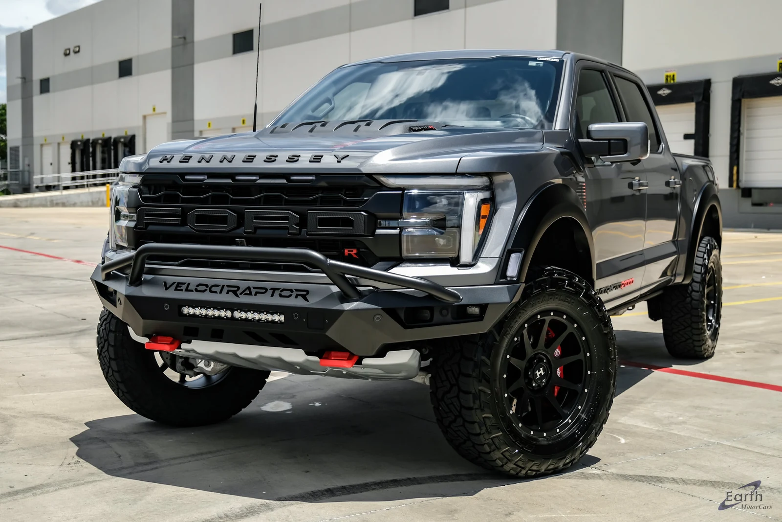 2025 Ford F-150 Raptor R, 3/28