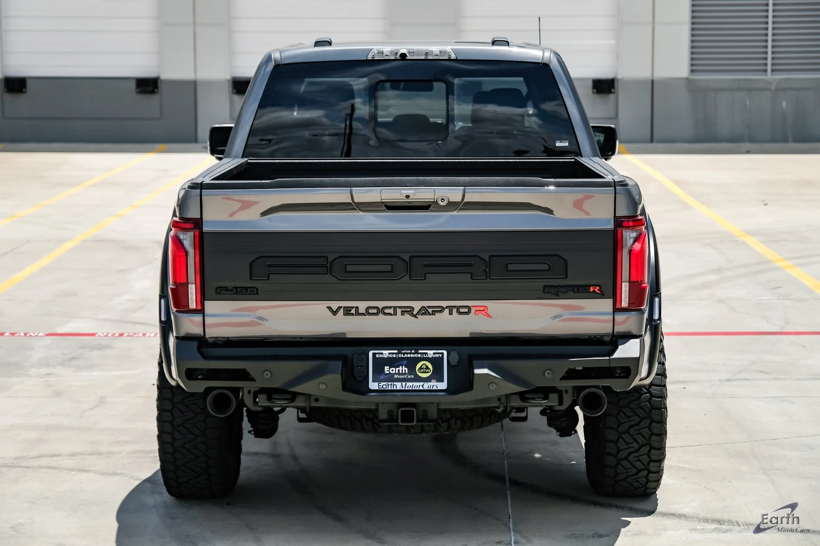 2025 Ford F-150 Raptor R, 13/28