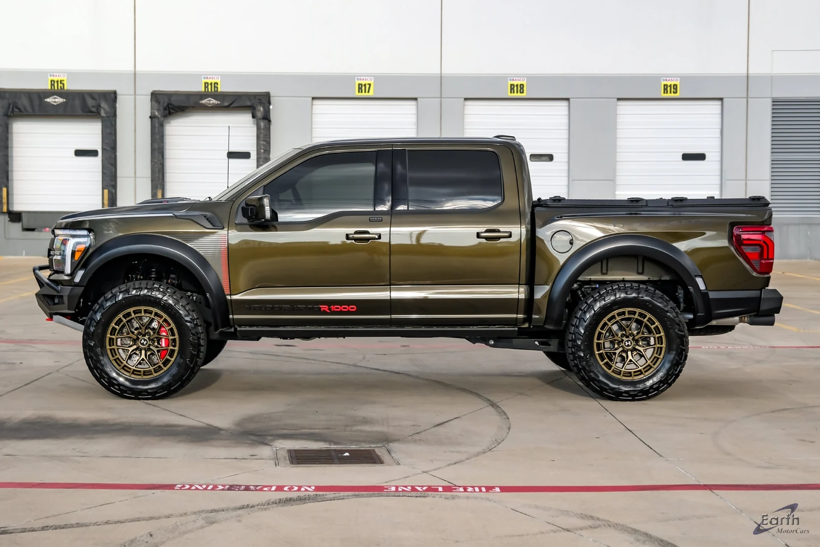 2025 Ford F-150 Raptor R, 6/28