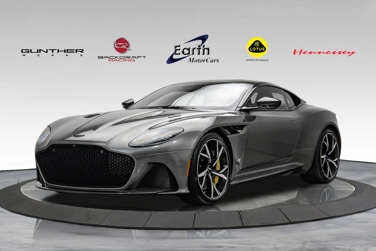 Aston Martin DBS Superleggera | Earth MotorCars