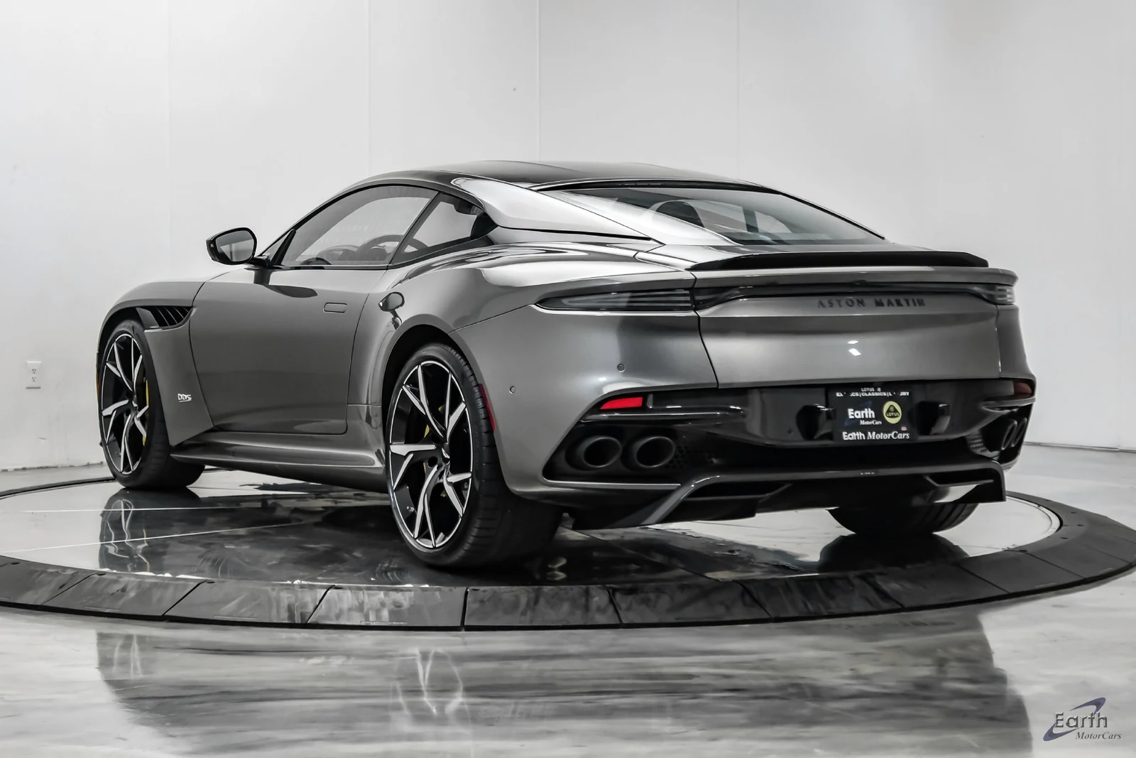 2019 Aston Martin DBS Superleggera, 9/27