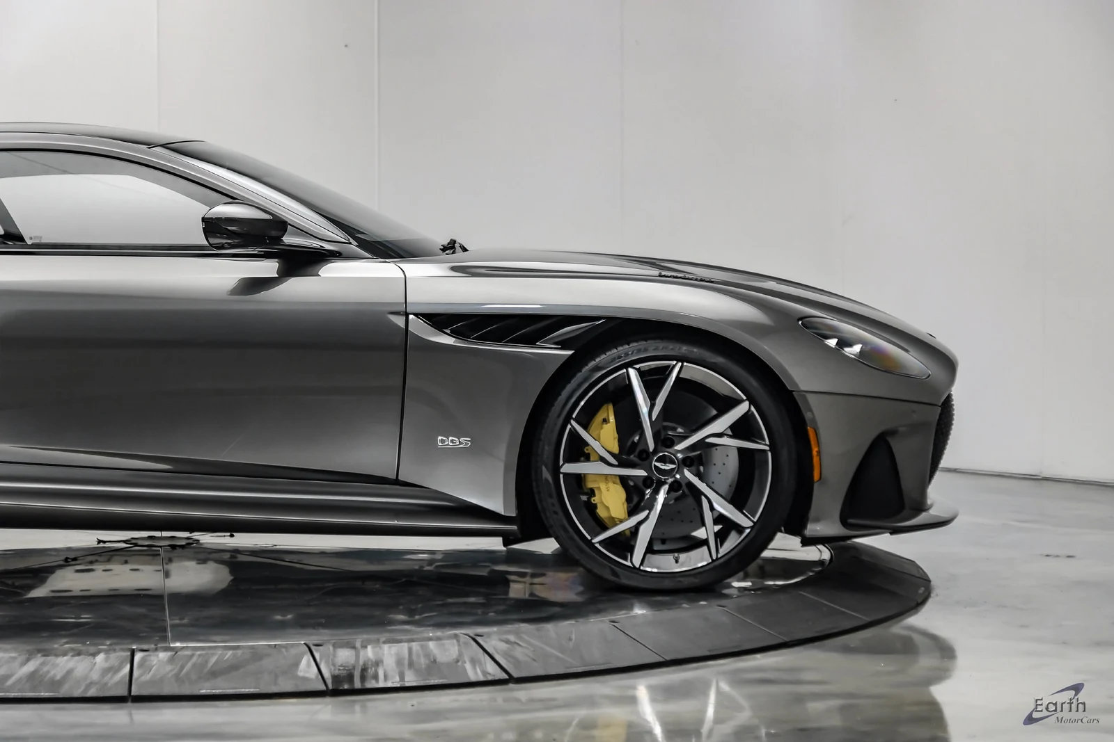 2019 Aston Martin DBS Superleggera, 21/27