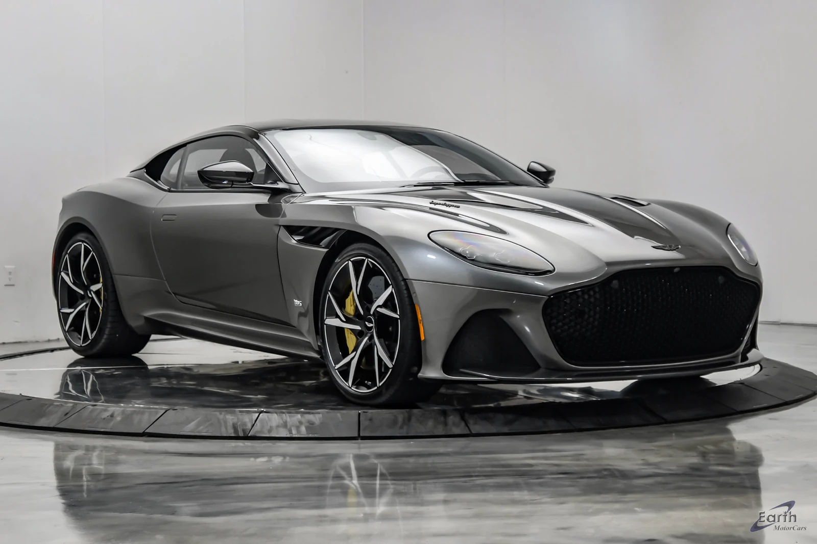 2019 Aston Martin DBS Superleggera, 22/27