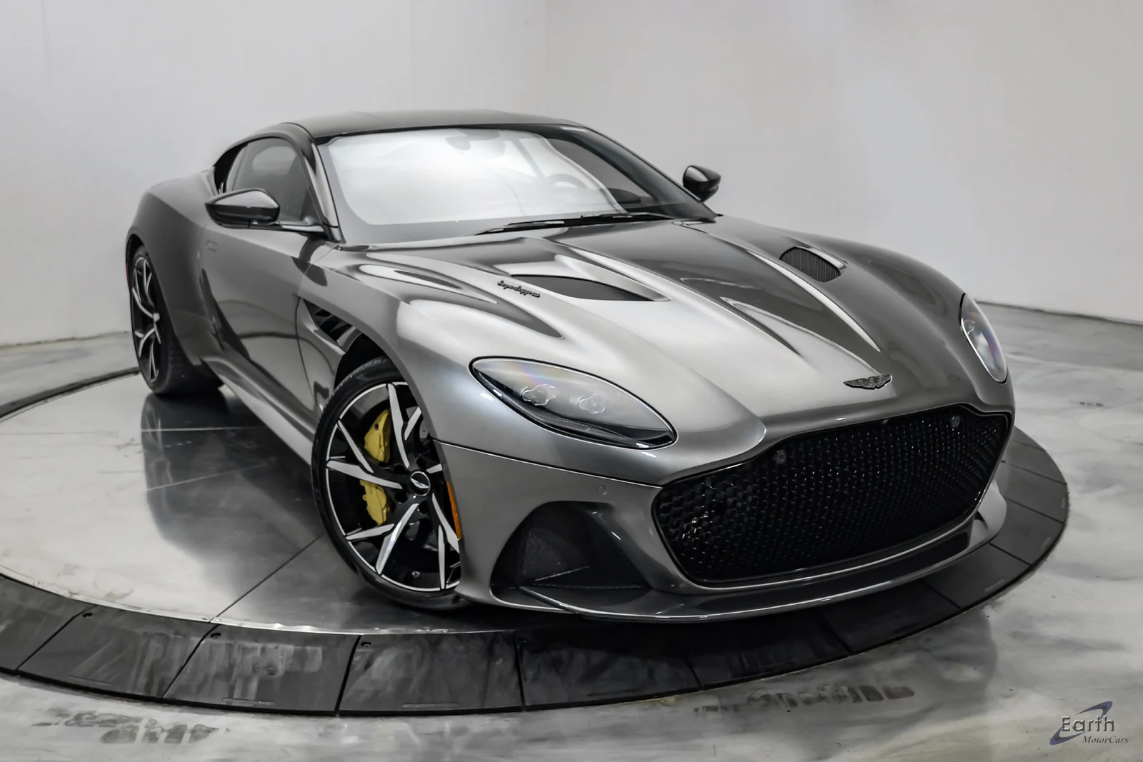 2019 Aston Martin DBS Superleggera, 23/27