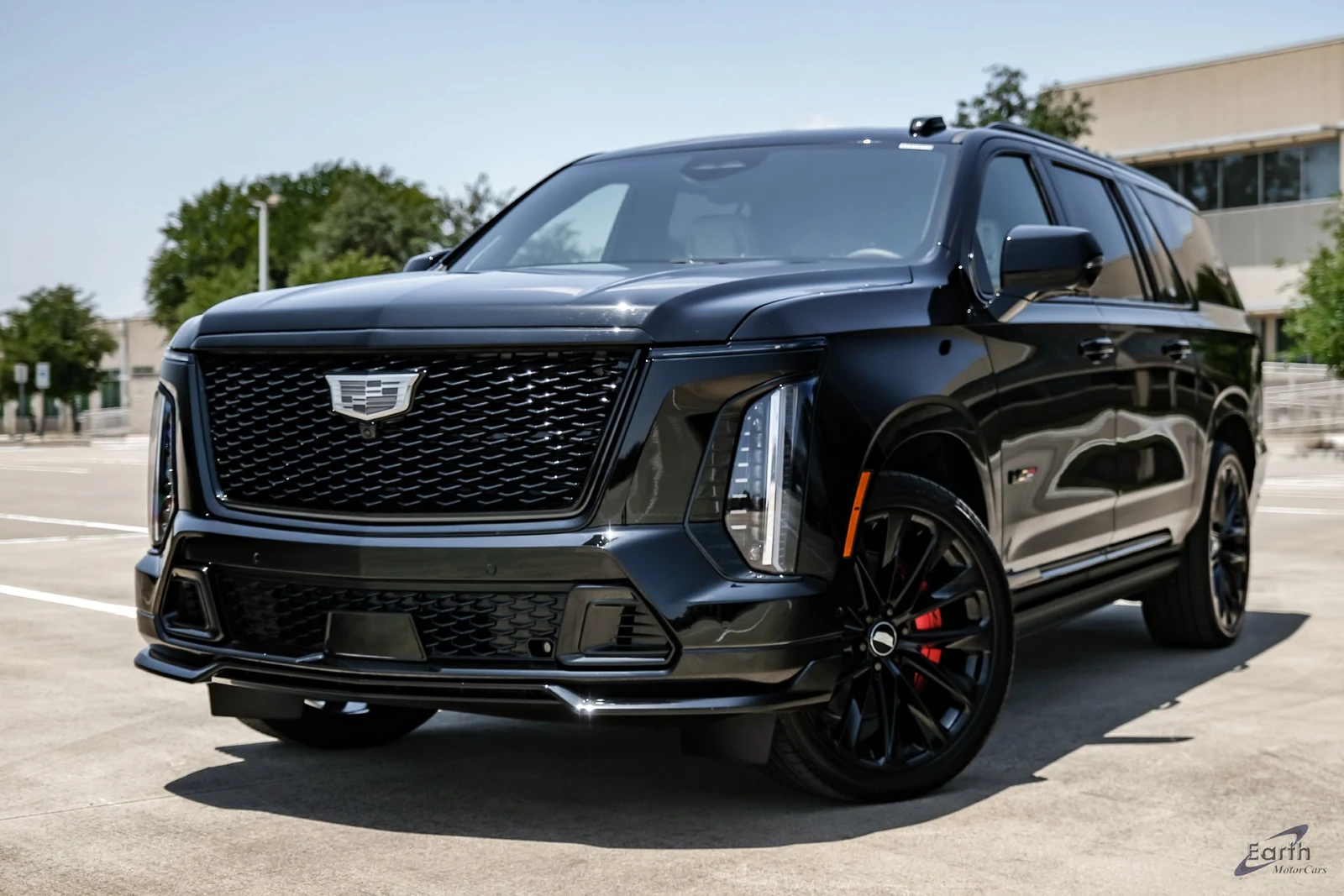 2026 Cadillac Escalade ESV V-Series, 4/28