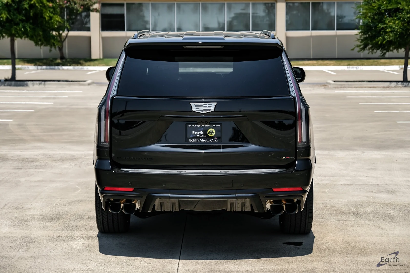 2026 Cadillac Escalade ESV V-Series, 11/28