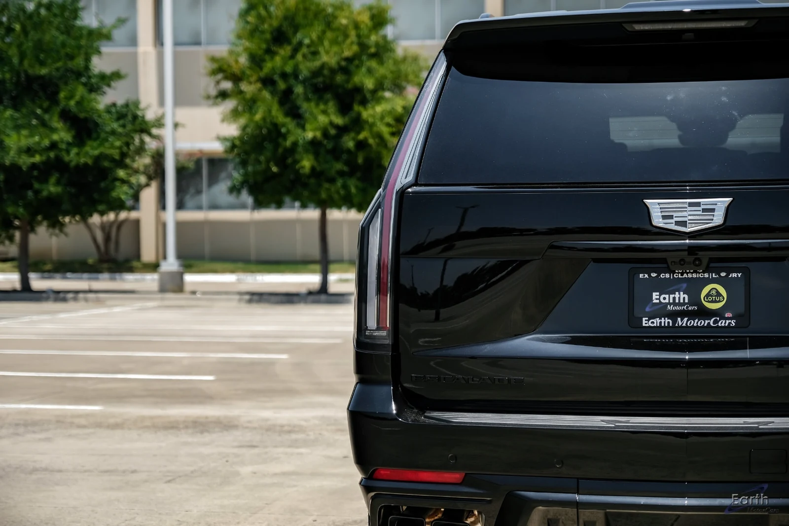 2026 Cadillac Escalade ESV V-Series, 12/28