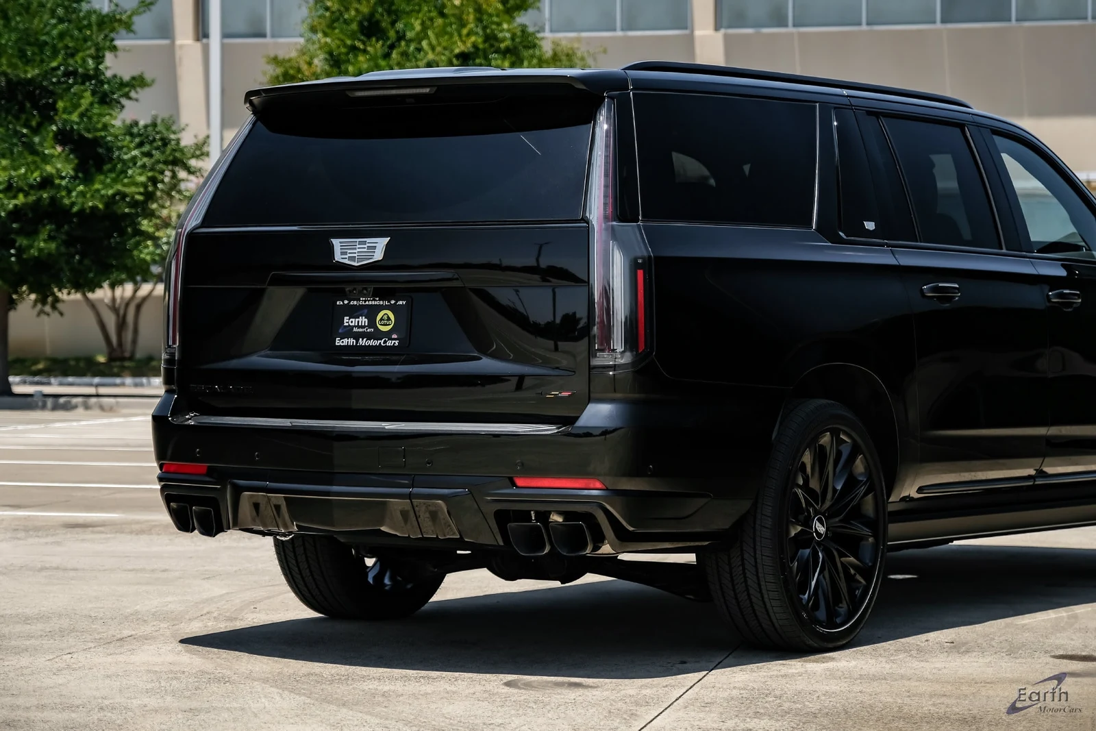 2026 Cadillac Escalade ESV V-Series, 17/28