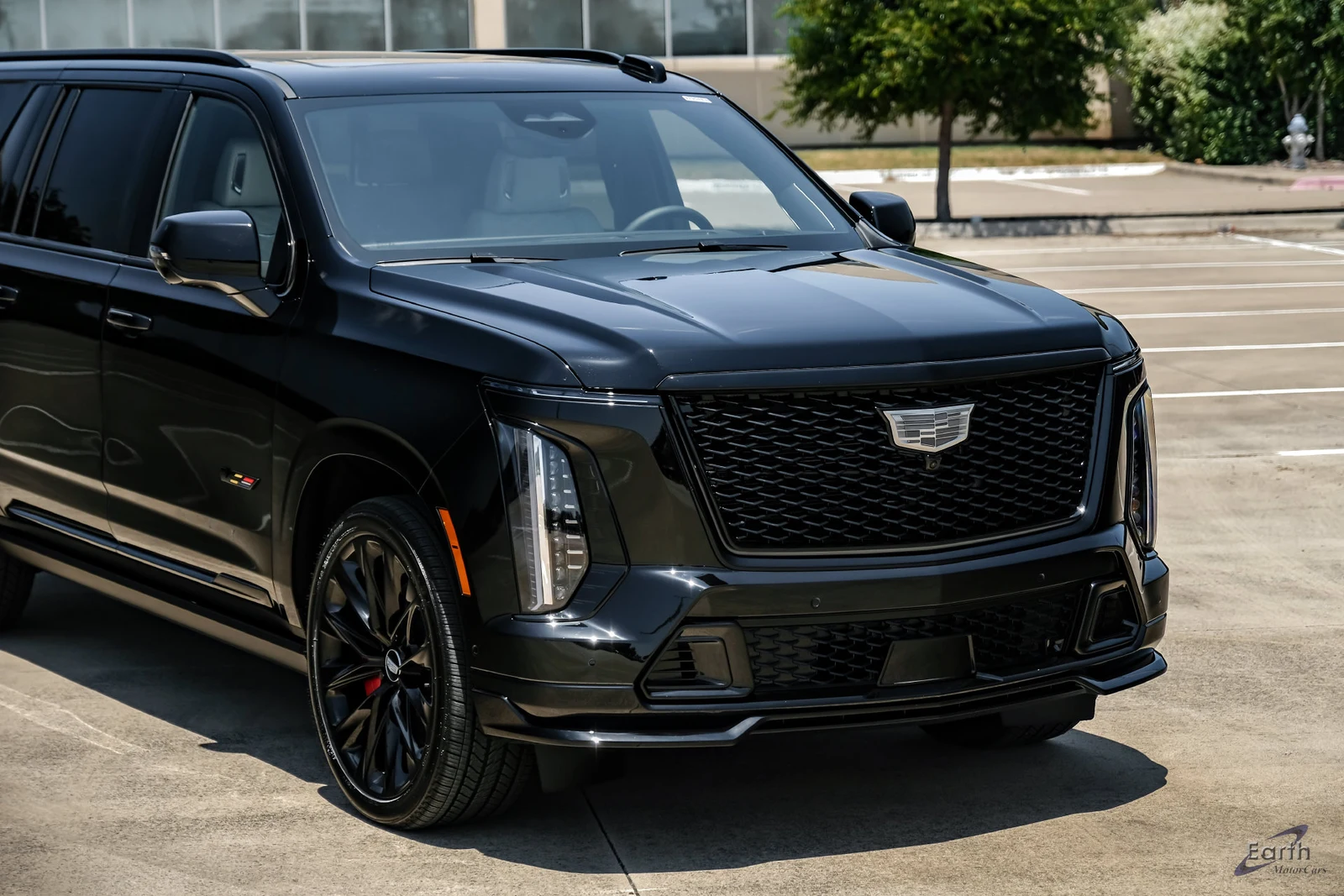 2026 Cadillac Escalade ESV V-Series, 25/28