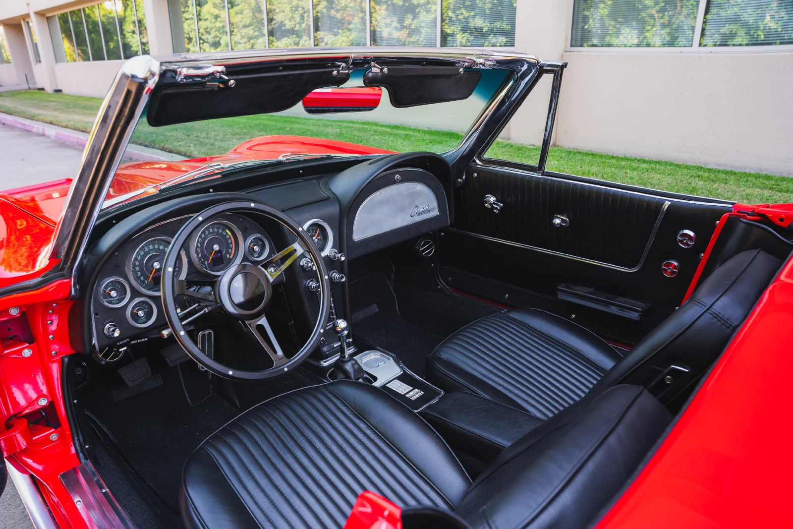 Chevrolet Corvette C2 | Earth MotorCars