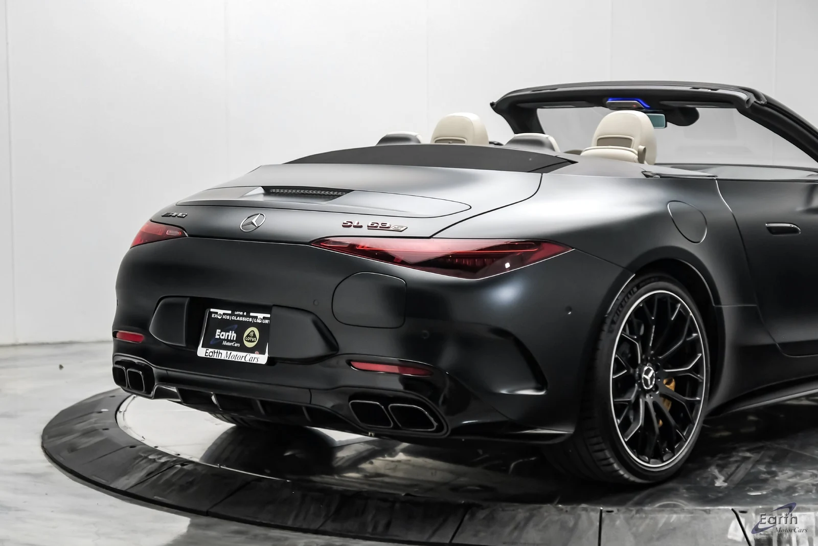 2026 Mercedes-Benz AMG SL 63 S E Performance (R232), 23/29